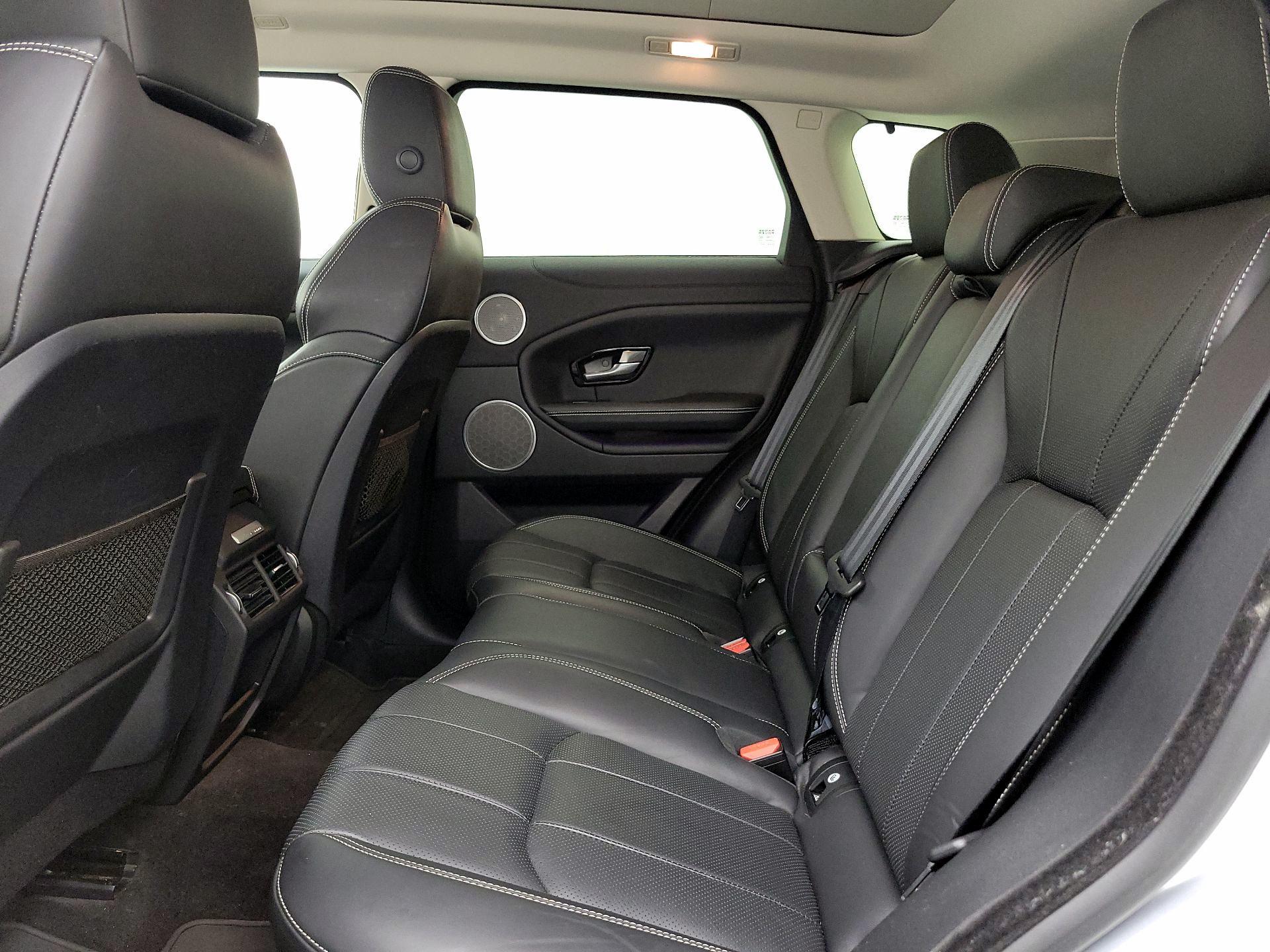 Thumbnail: 2017 Land Rover Range Rover Evoque - 20