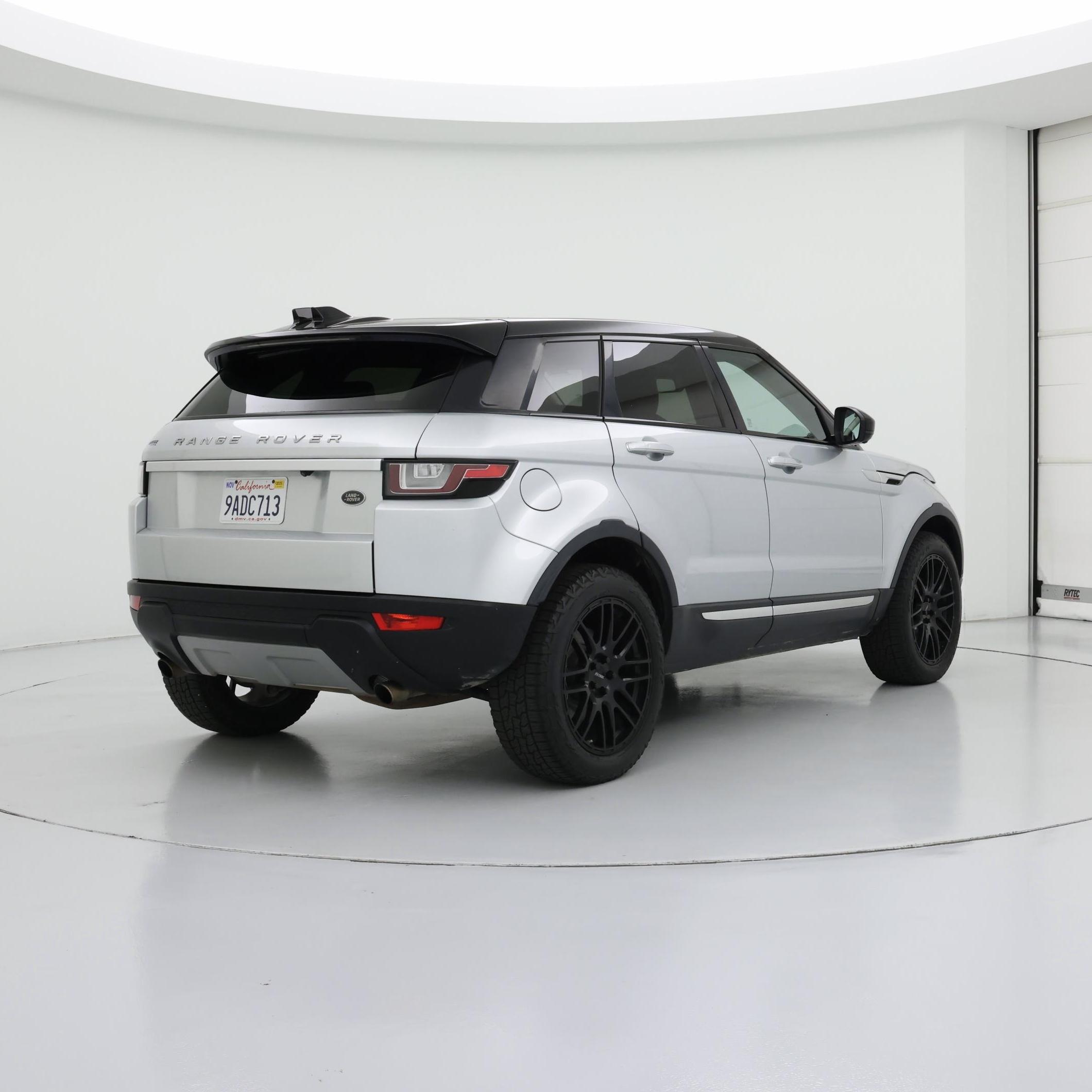 Thumbnail: 2017 Land Rover Range Rover Evoque - 8