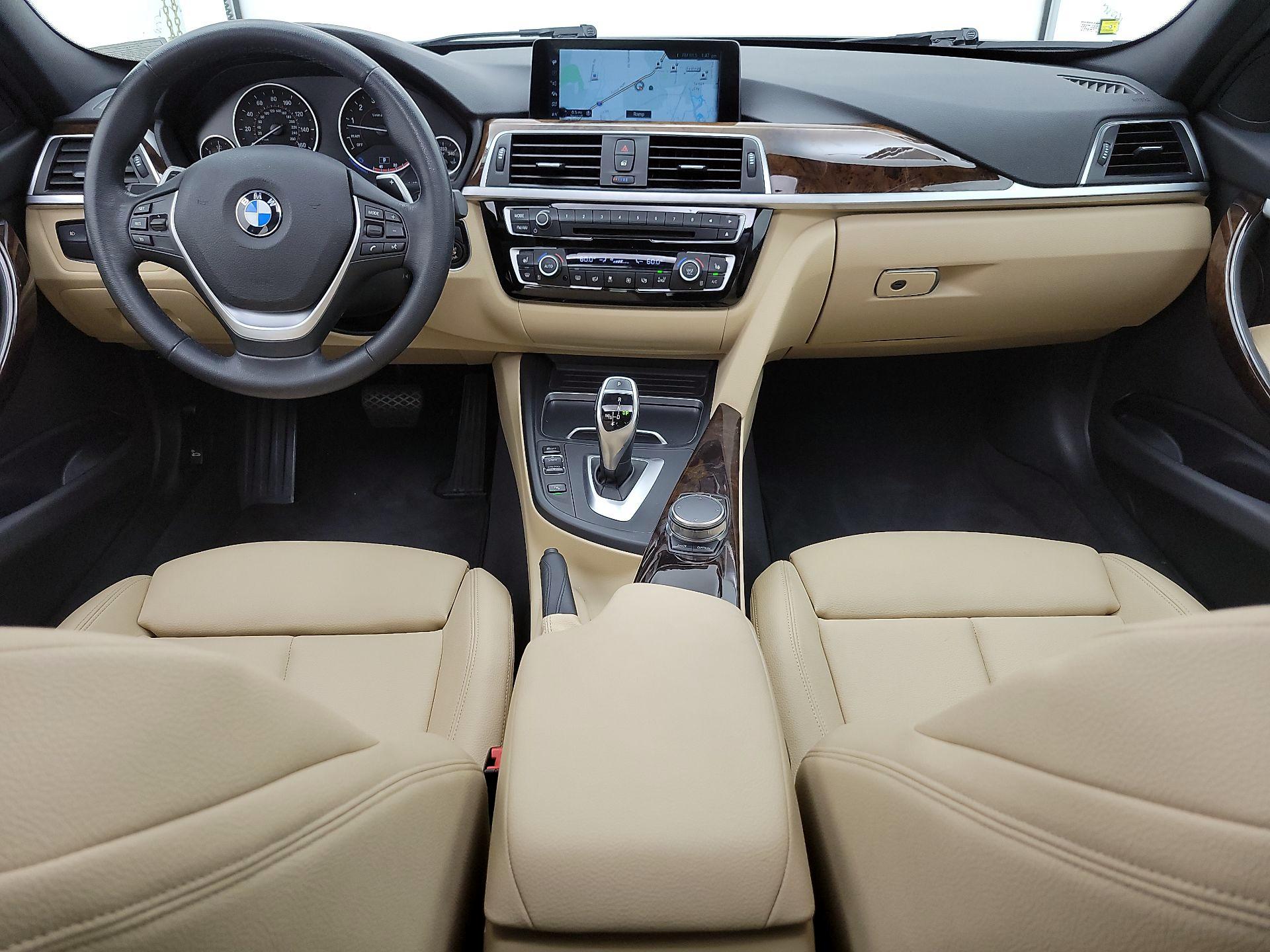 Thumbnail: 2017 BMW 3 Series - 9