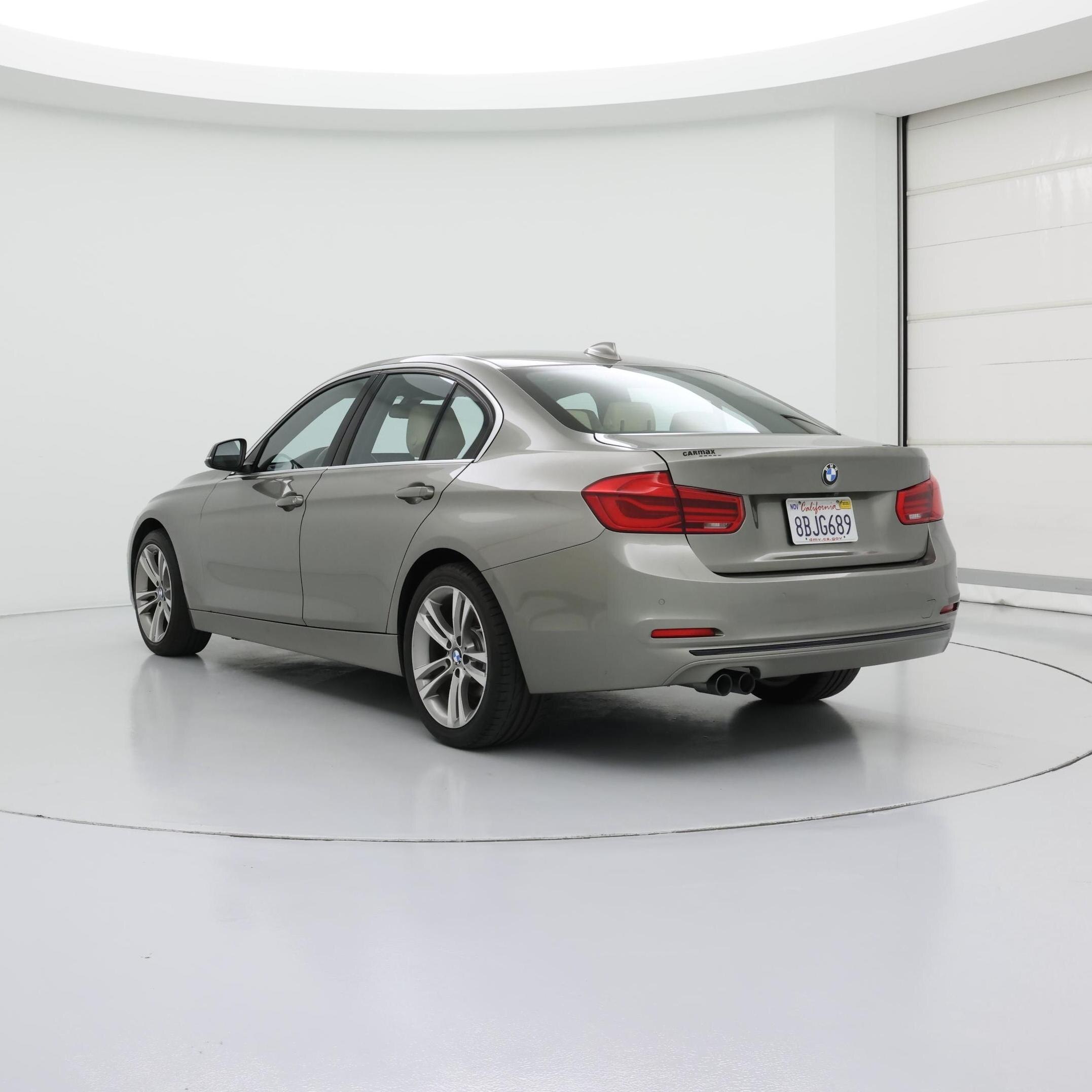 Thumbnail: 2017 BMW 3 Series - 2