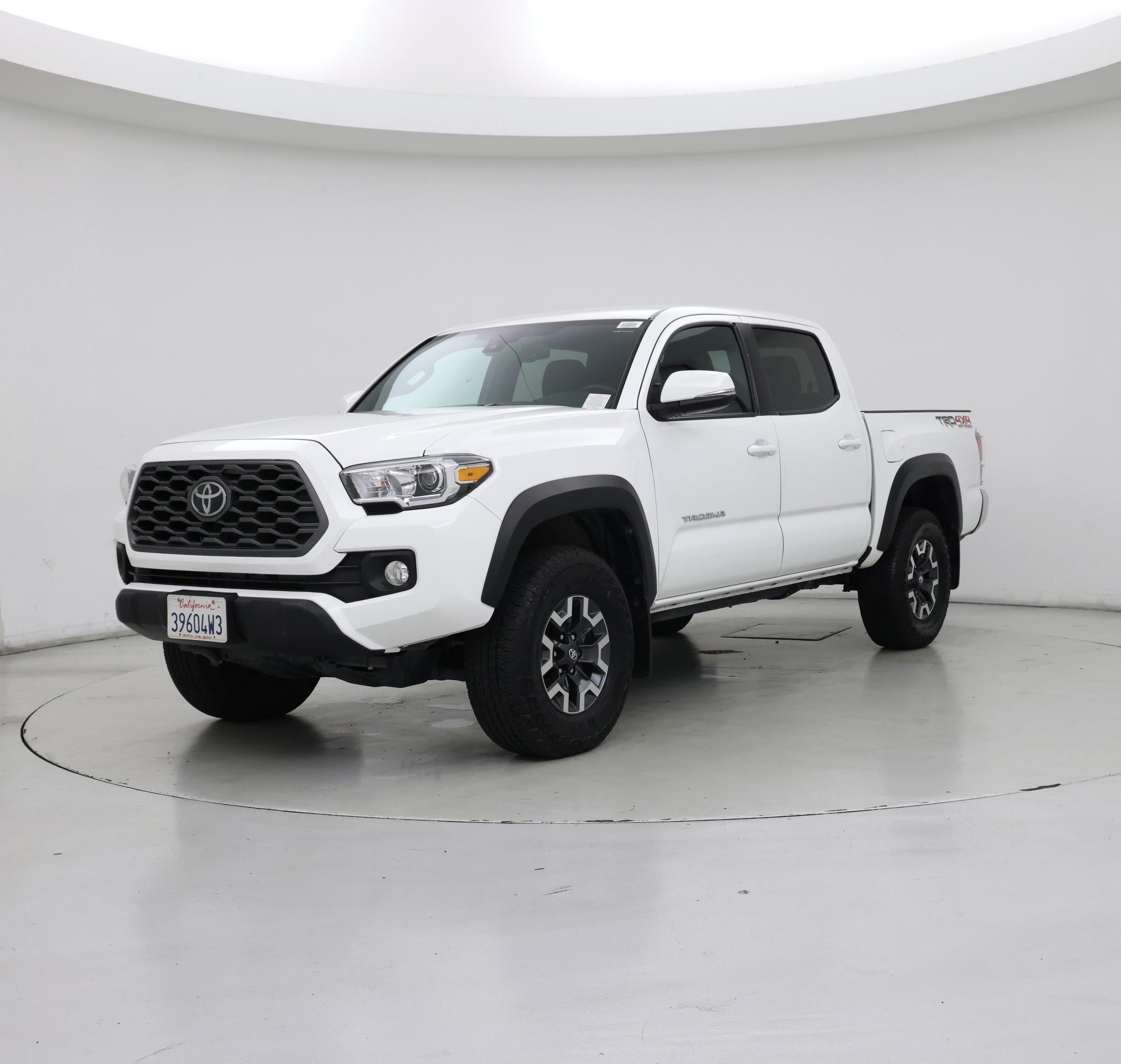 Thumbnail: 2023 Toyota Tacoma - 4