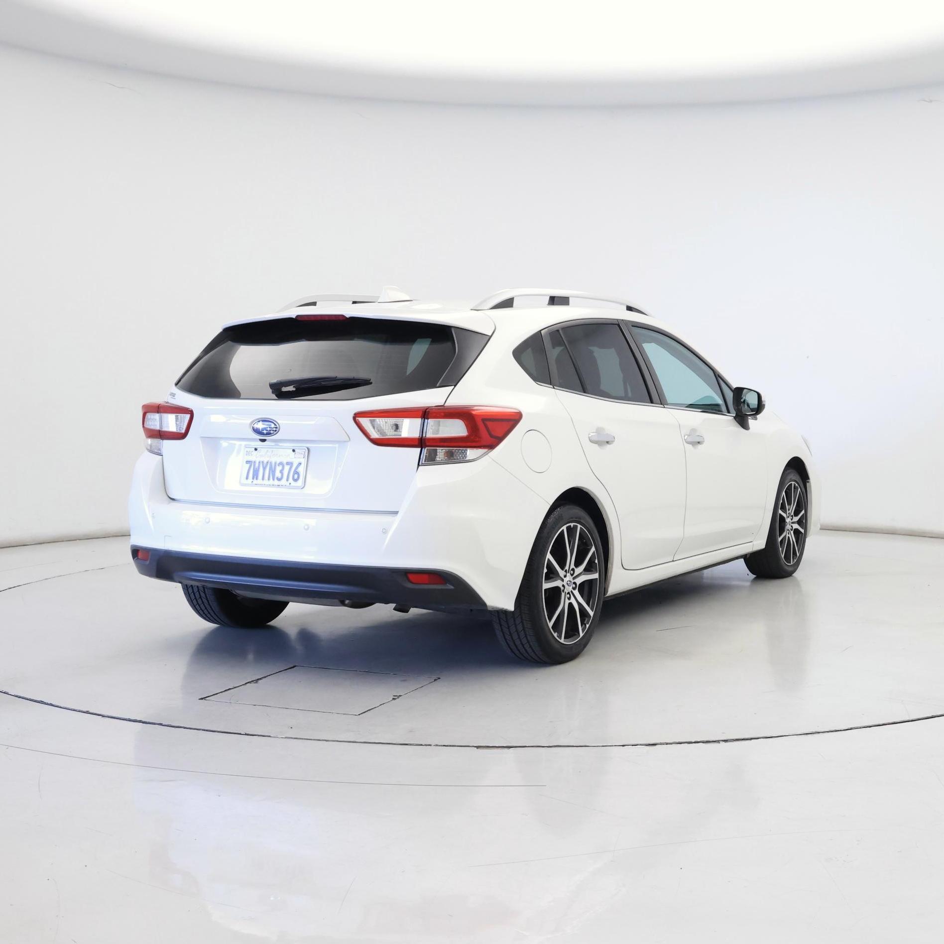 Thumbnail: 2017 Subaru Impreza - 8