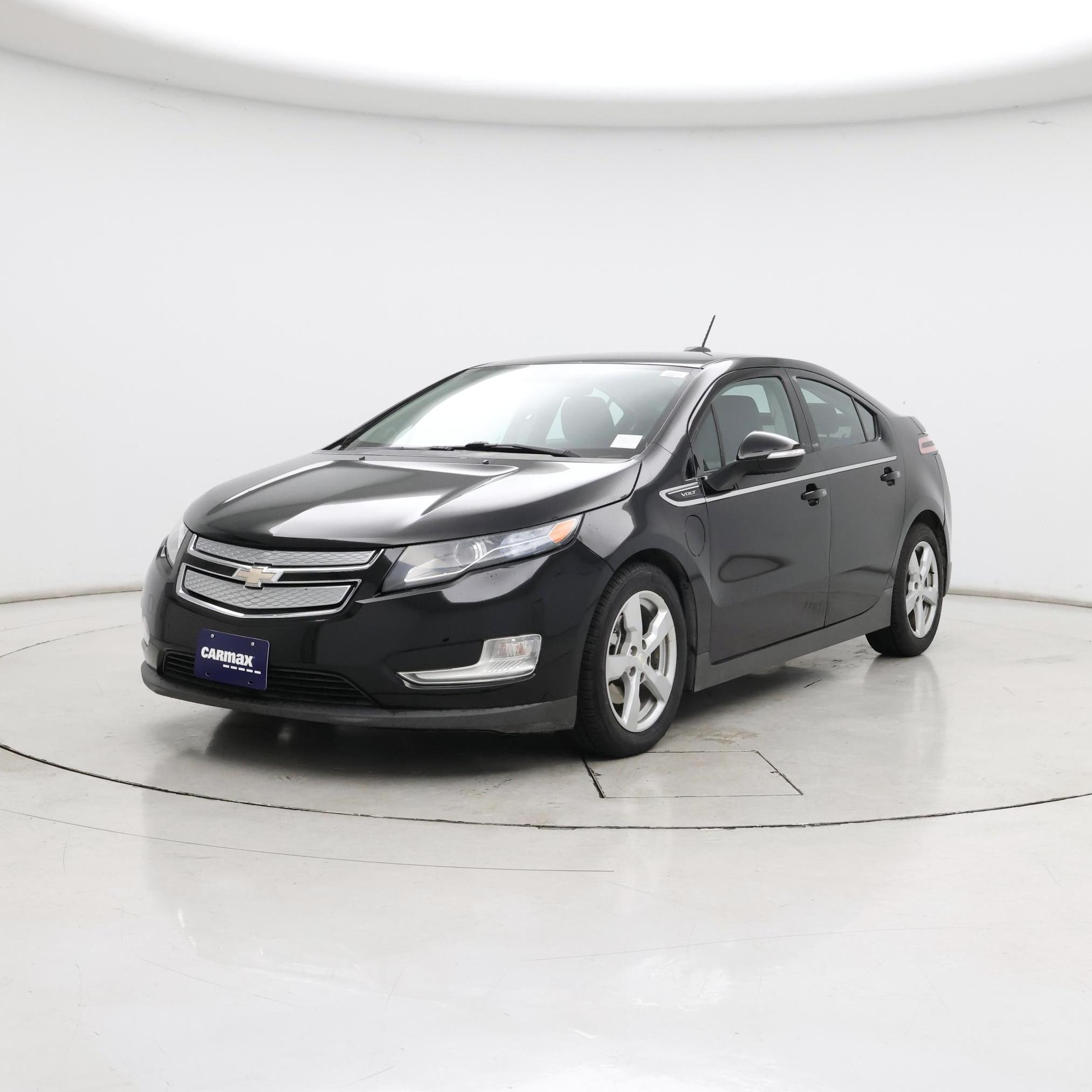 Thumbnail: 2015 Chevrolet Volt - 4