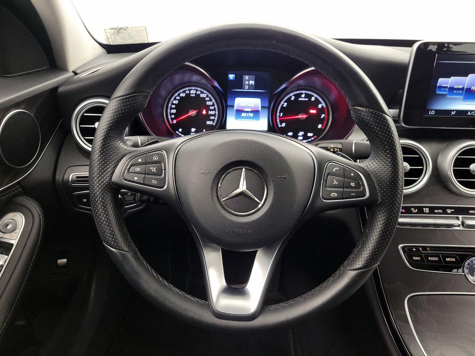 Thumbnail: 2016 Mercedes-Benz C-Class - 10