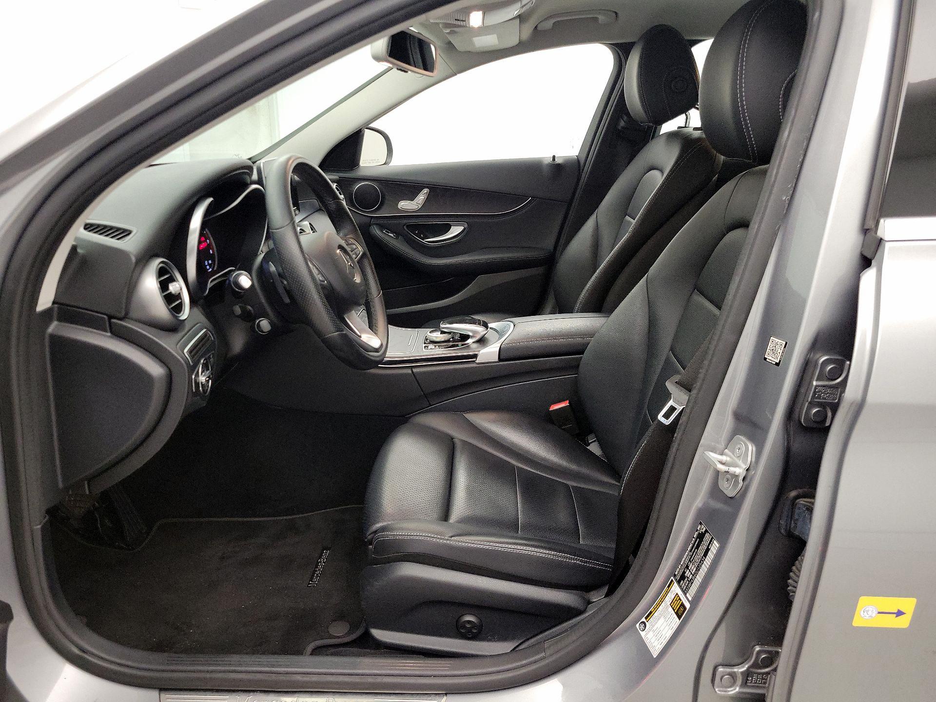 Thumbnail: 2016 Mercedes-Benz C-Class - 11