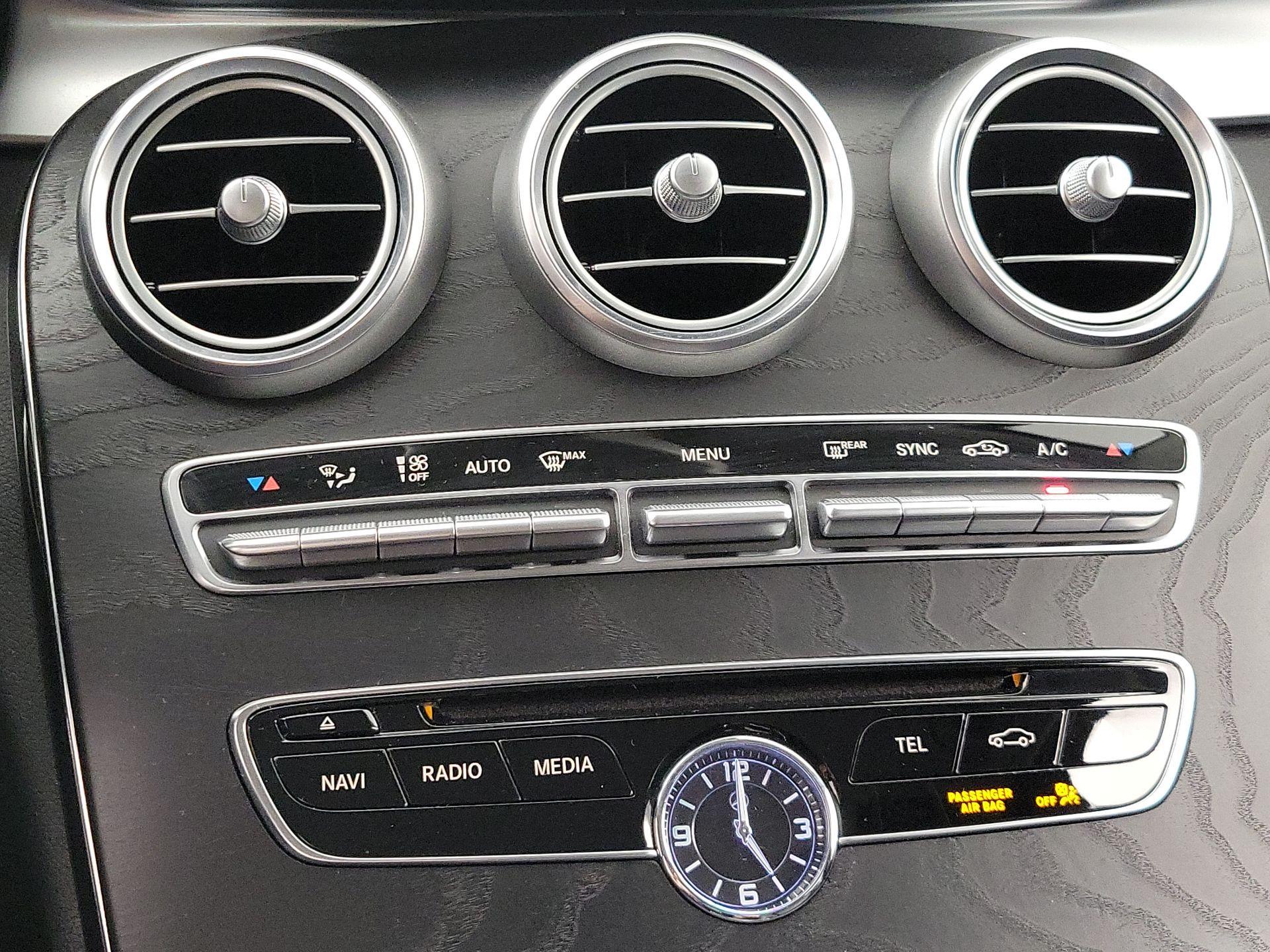Thumbnail: 2016 Mercedes-Benz C-Class - 15