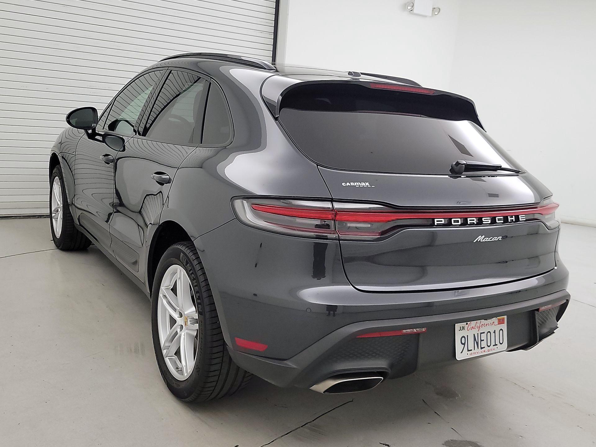 Thumbnail: 2022 Porsche Macan - 7