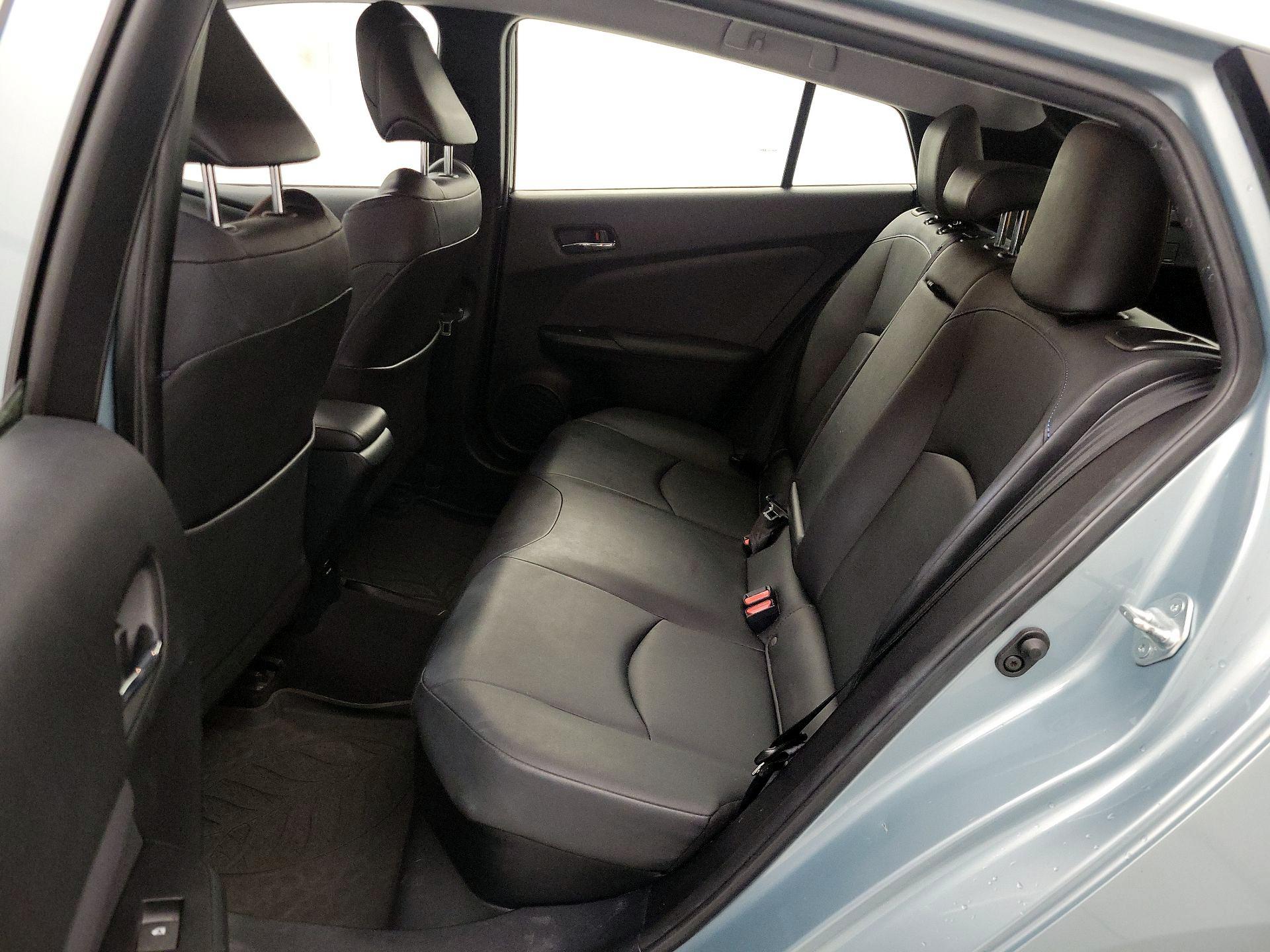 Thumbnail: 2017 Toyota Prius - 20
