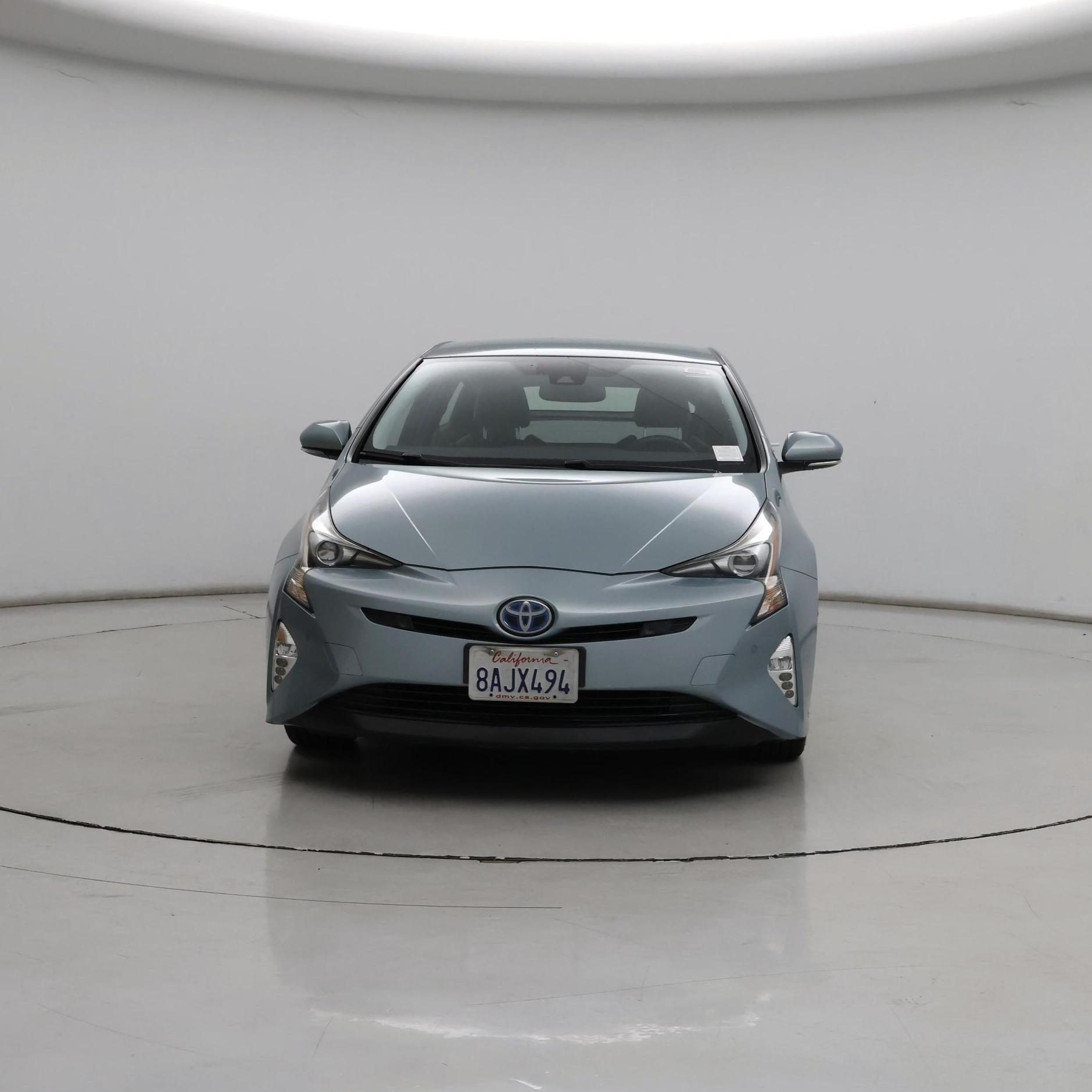 Thumbnail: 2017 Toyota Prius - 5