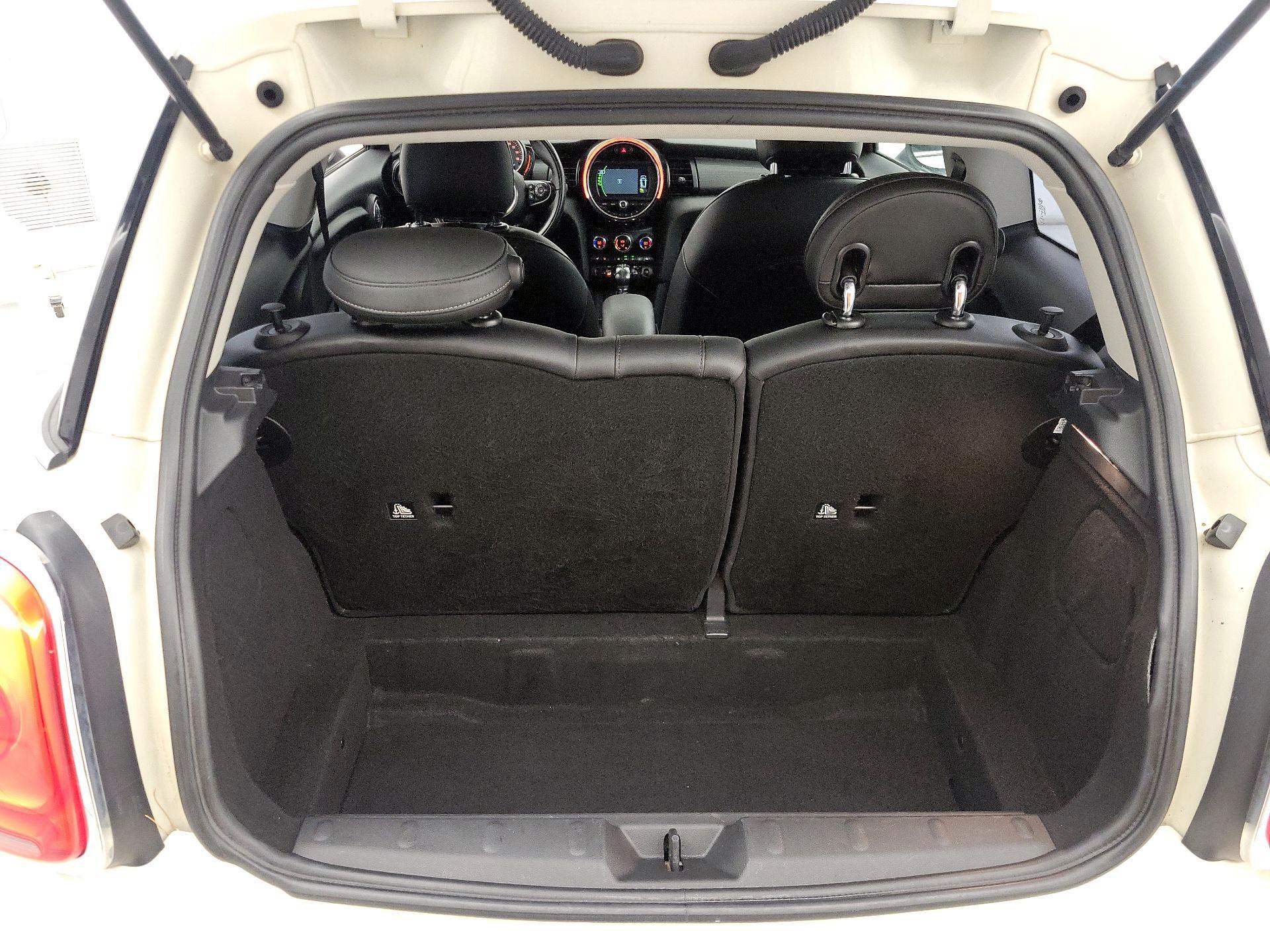 Thumbnail: 2018 MINI Cooper Hardtop - 19