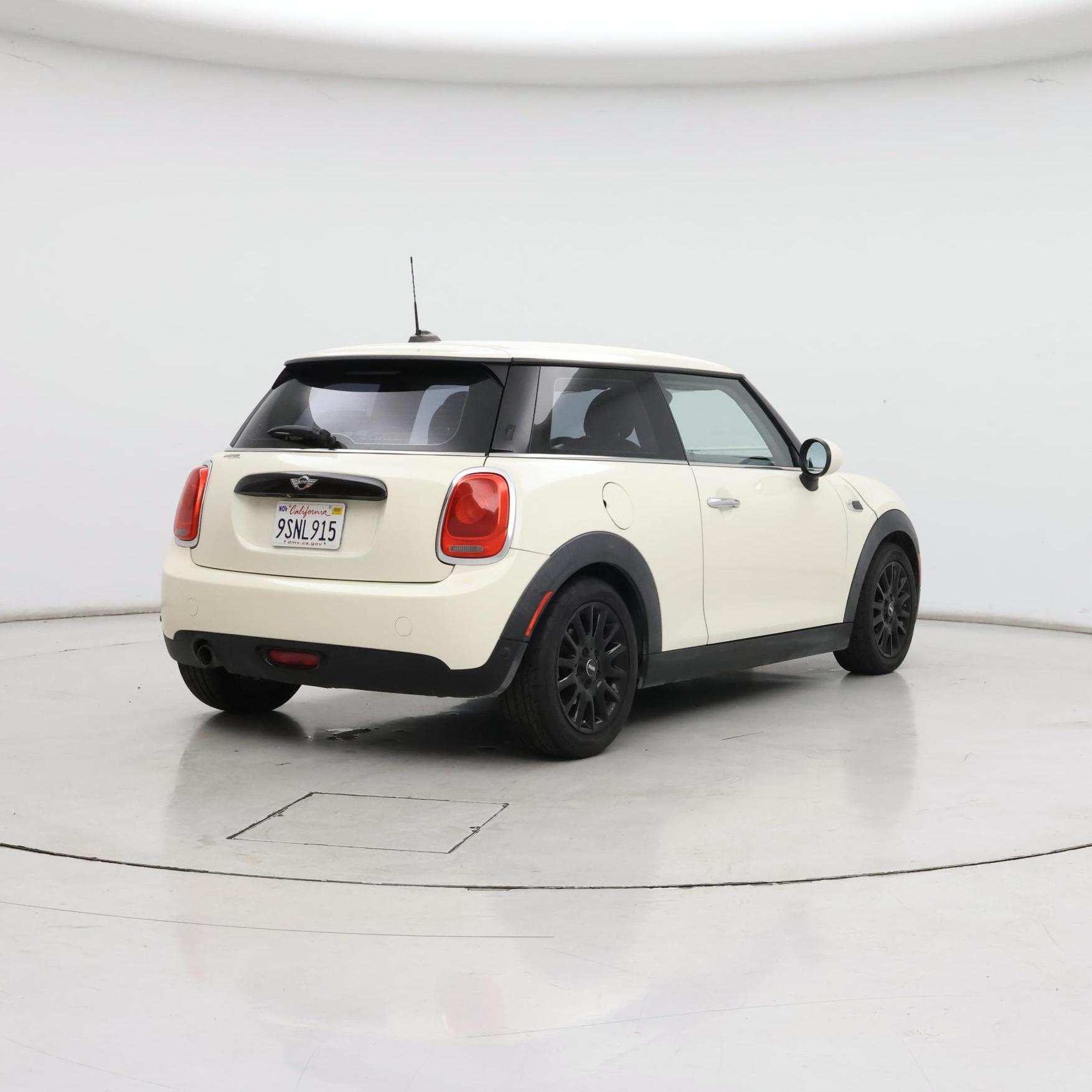 Thumbnail: 2018 MINI Cooper Hardtop - 8