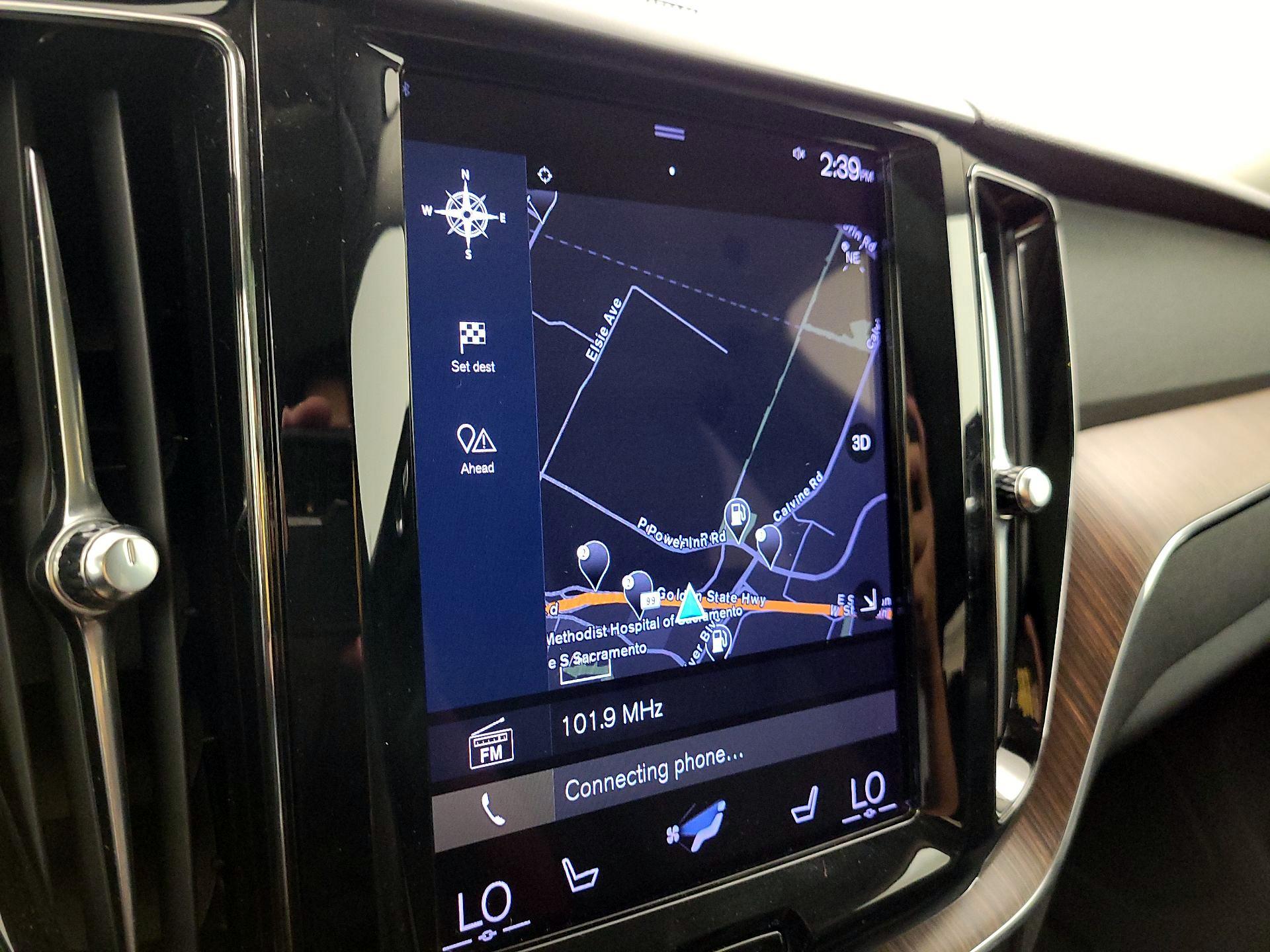 Thumbnail: 2021 Volvo XC60 - 14