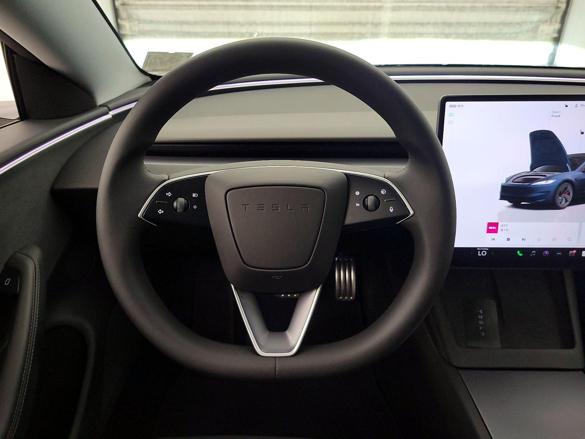 Thumbnail: 2025 Tesla Model 3 - 10