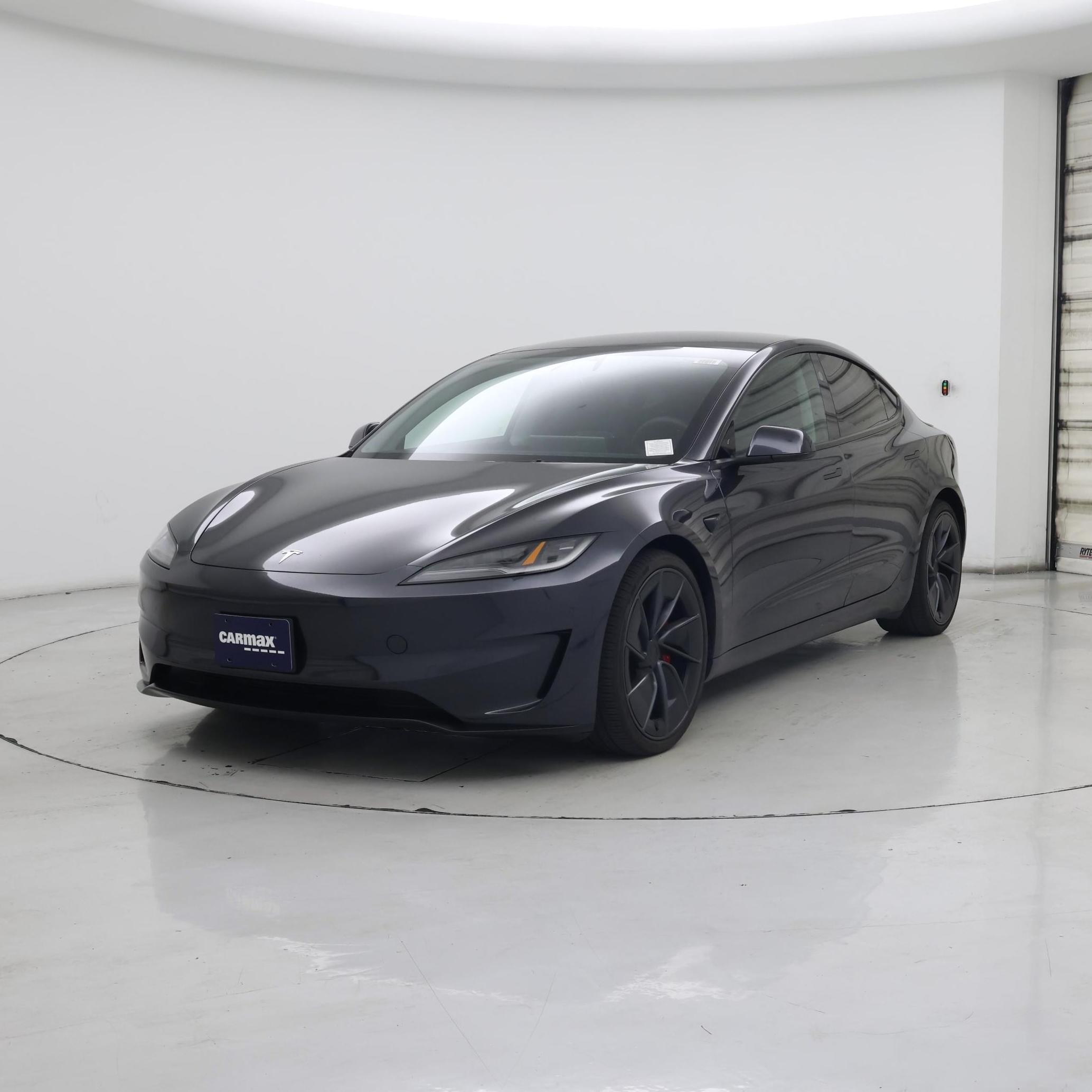 Thumbnail: 2025 Tesla Model 3 - 4