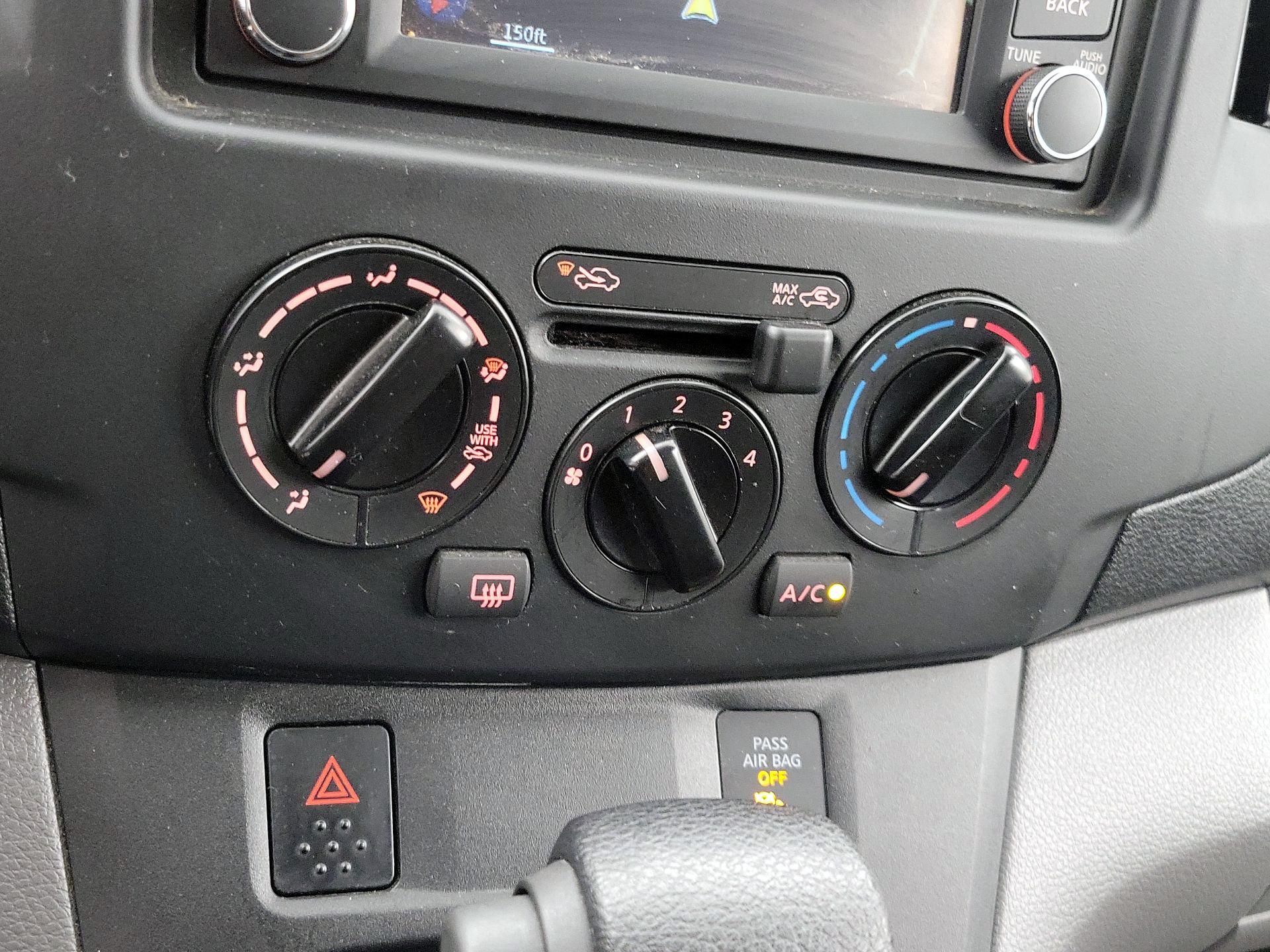 Thumbnail: 2018 Nissan NV200 - 17