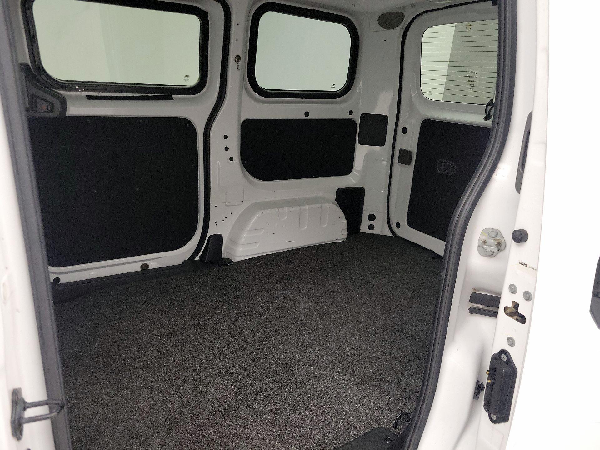 Thumbnail: 2018 Nissan NV200 - 20