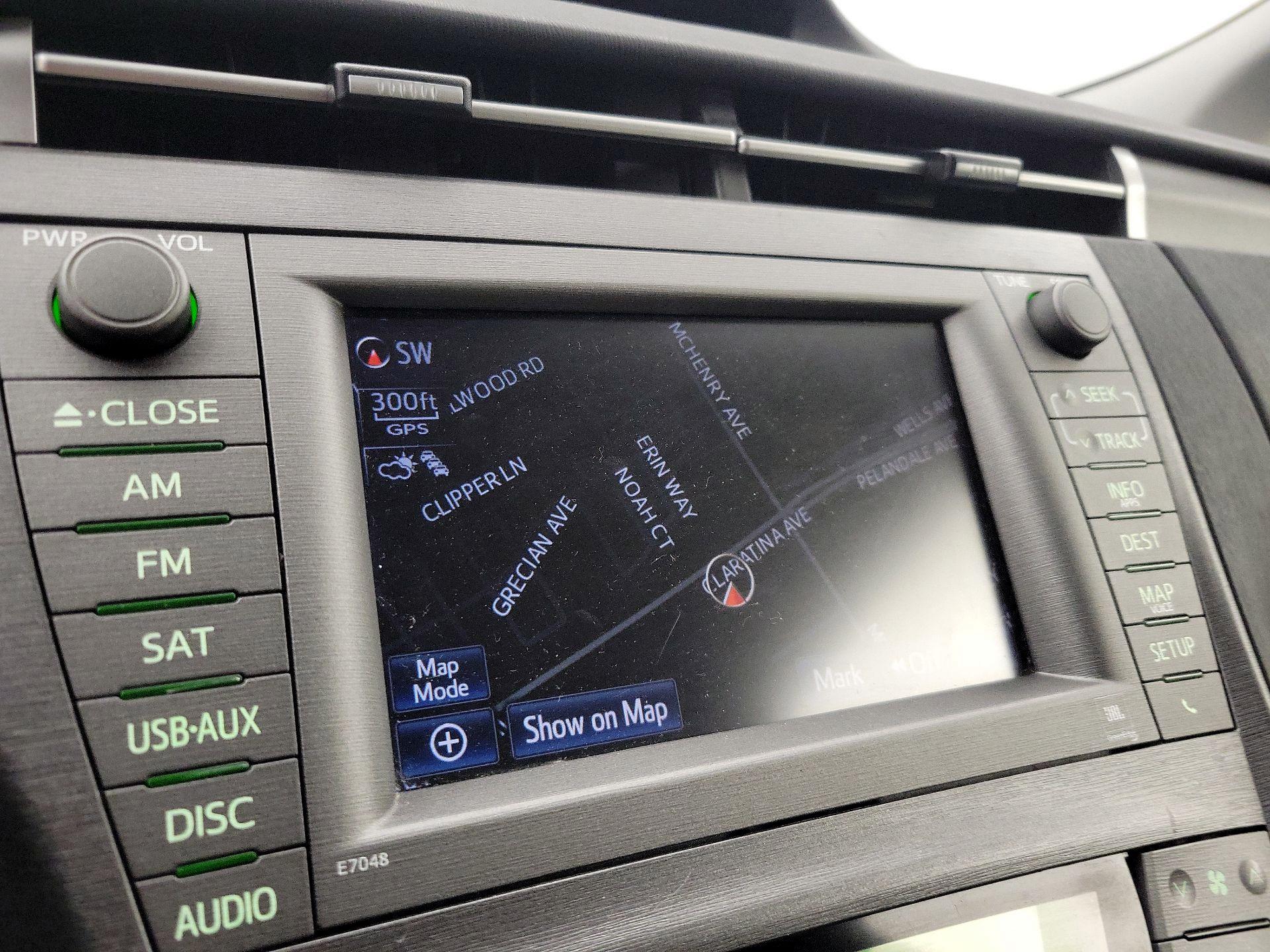 Thumbnail: 2014 Toyota Prius - 14