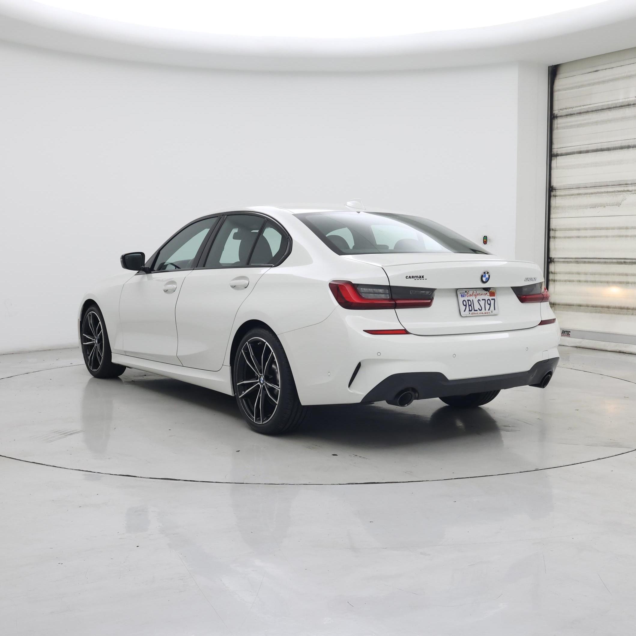 Thumbnail: 2022 BMW 3 Series - 2
