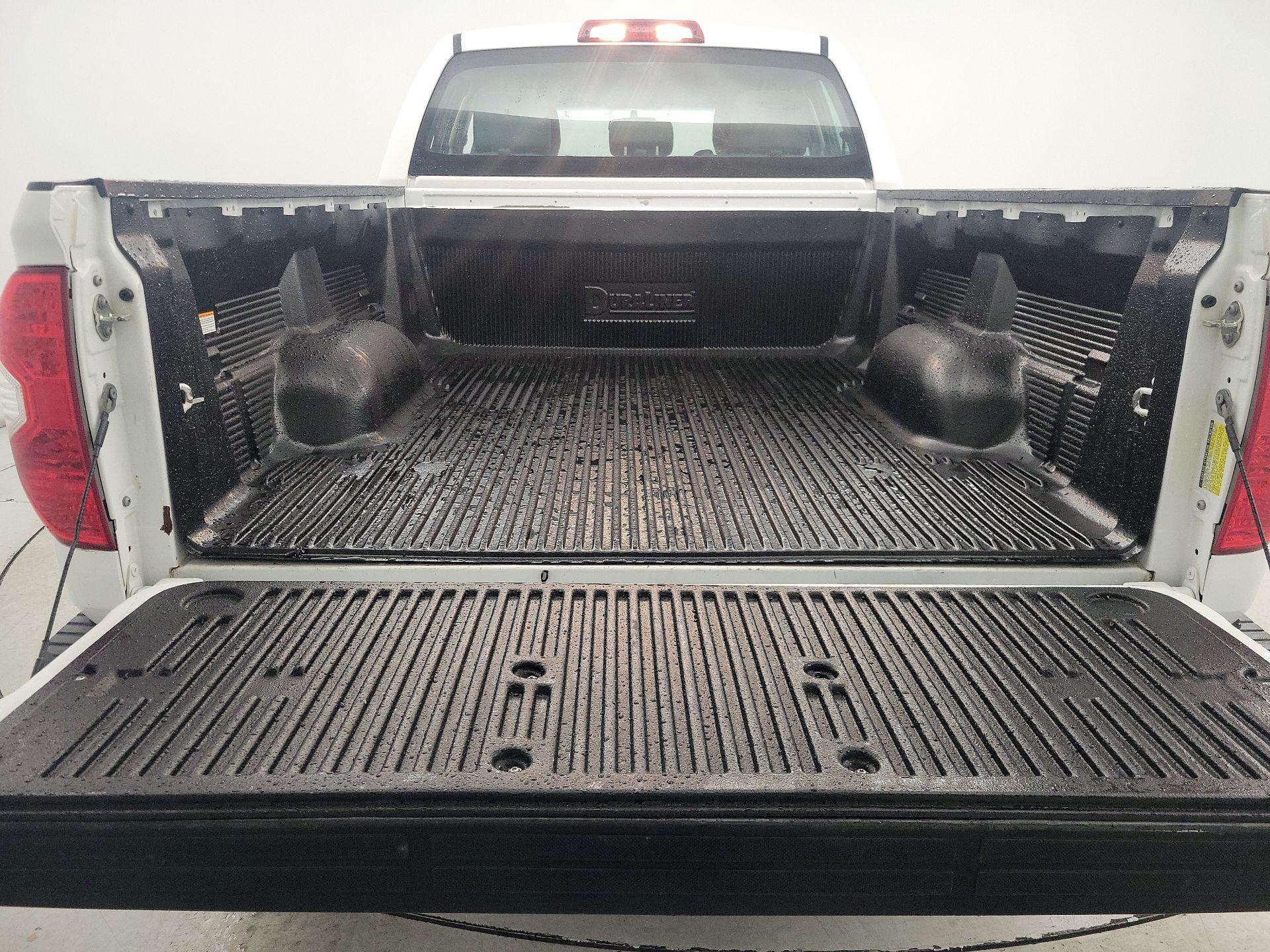 Thumbnail: 2017 Toyota Tundra - 20