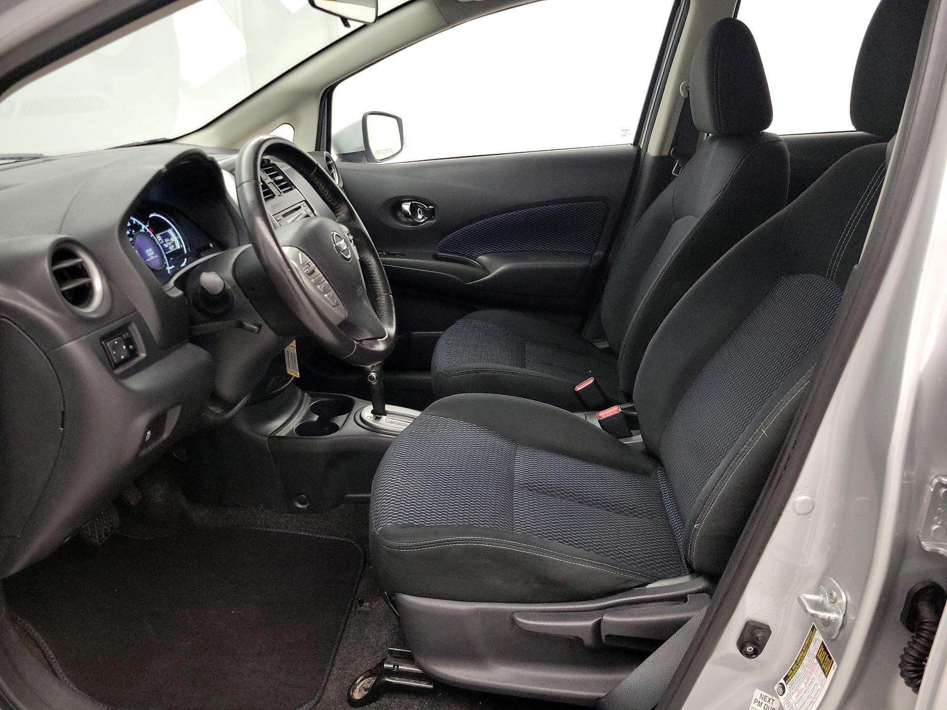 Thumbnail: 2016 Nissan Versa Note - 11