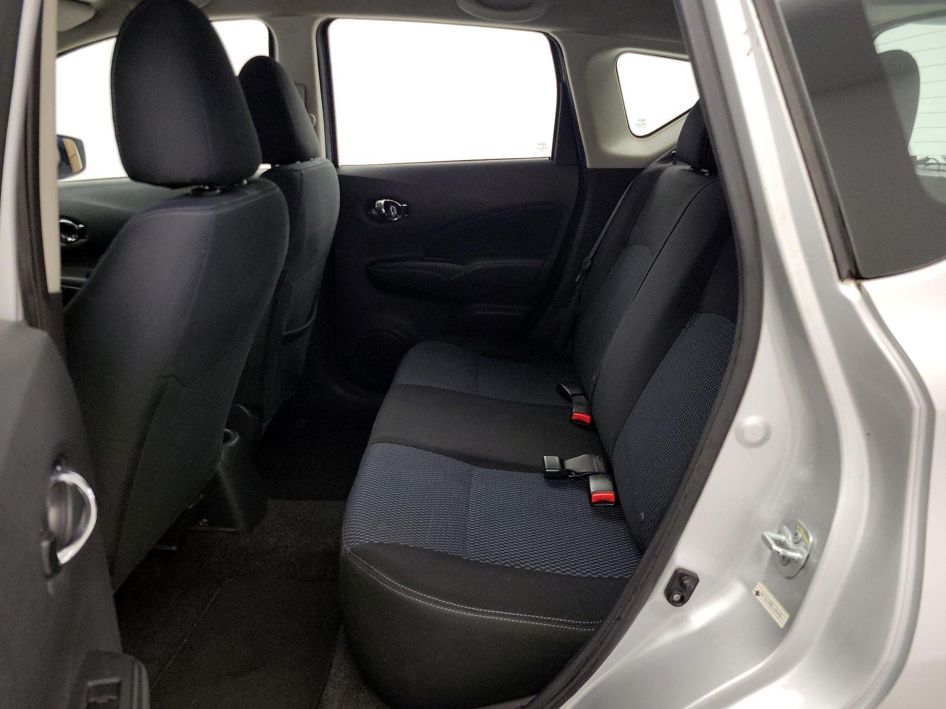 Thumbnail: 2016 Nissan Versa Note - 19