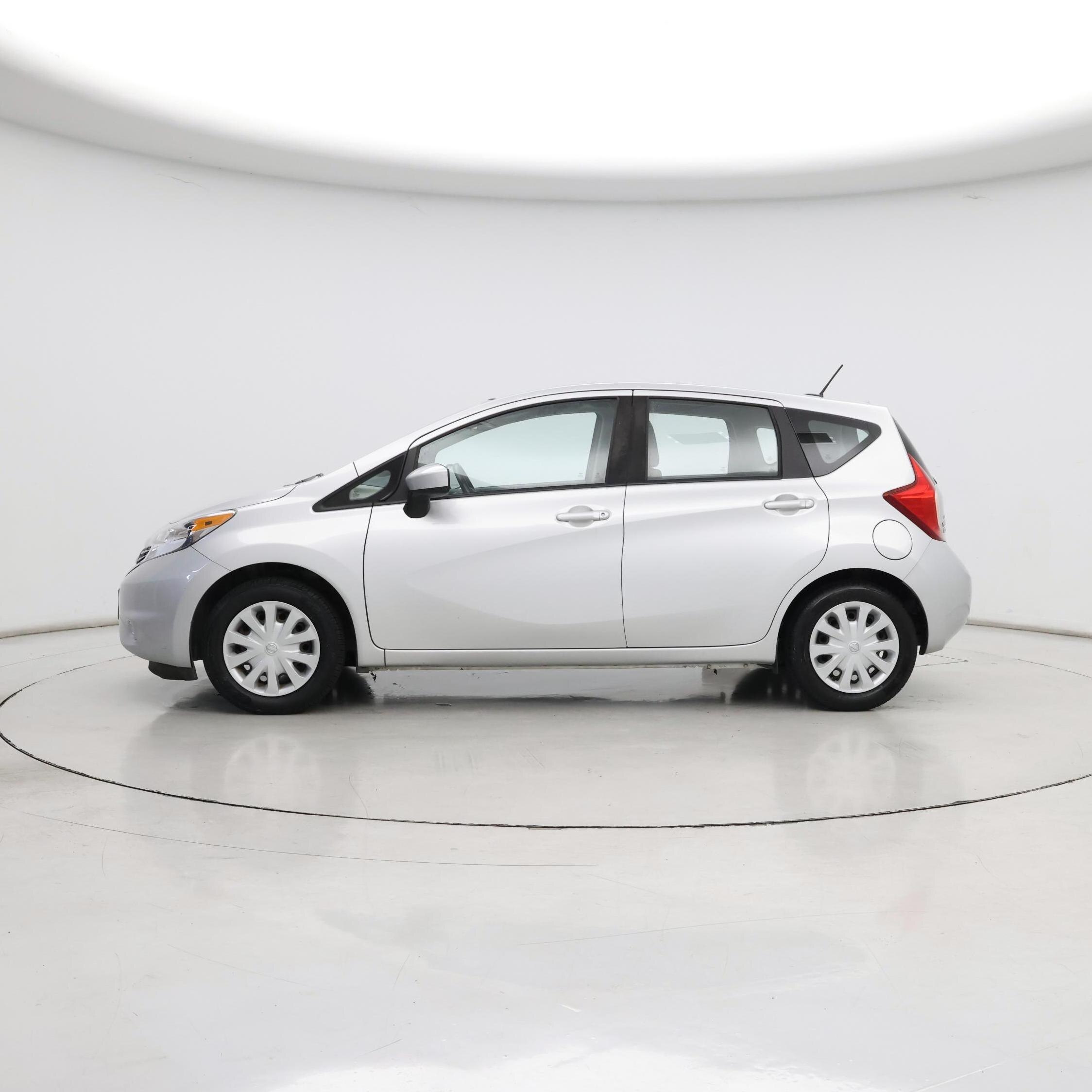 Thumbnail: 2016 Nissan Versa Note - 3
