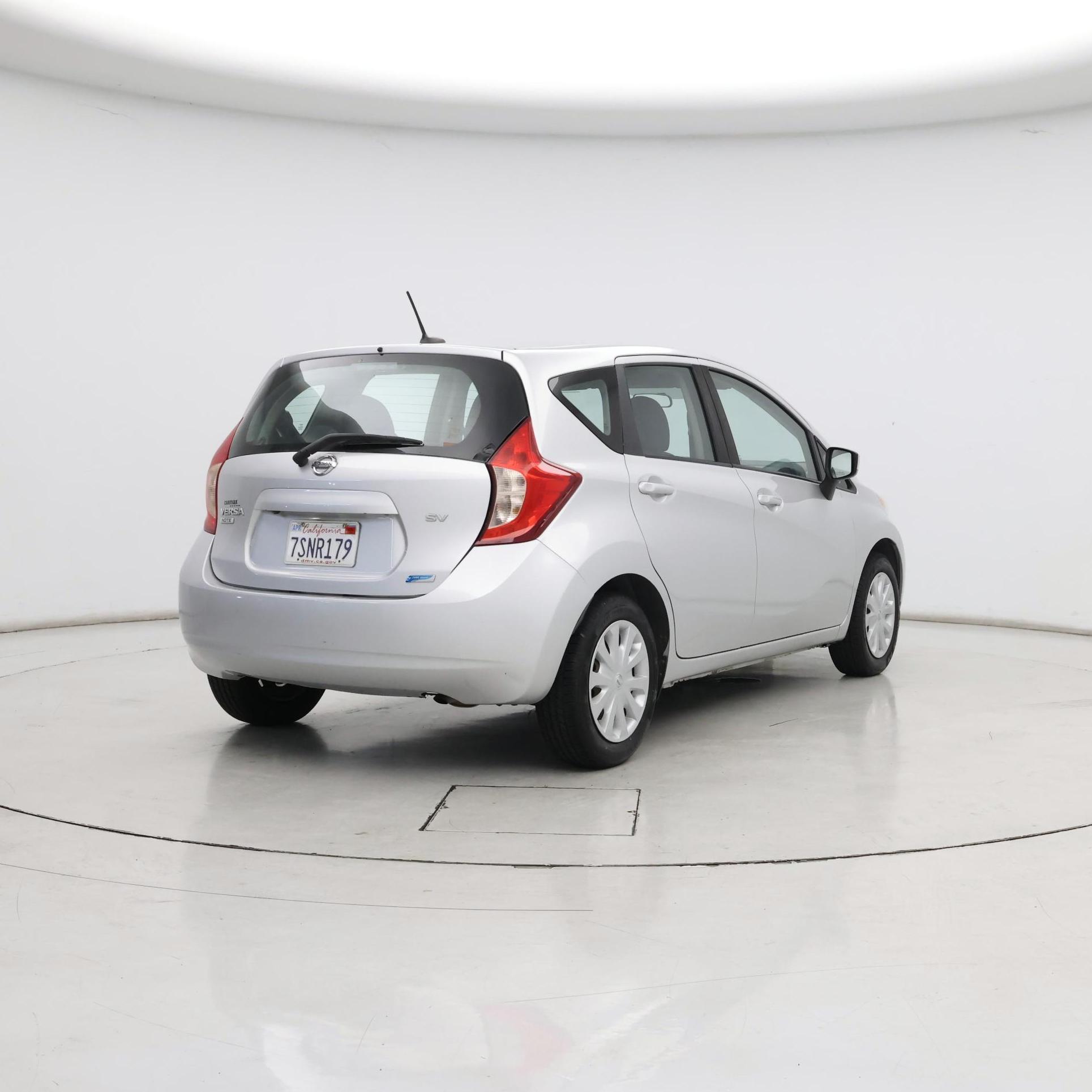 Thumbnail: 2016 Nissan Versa Note - 8
