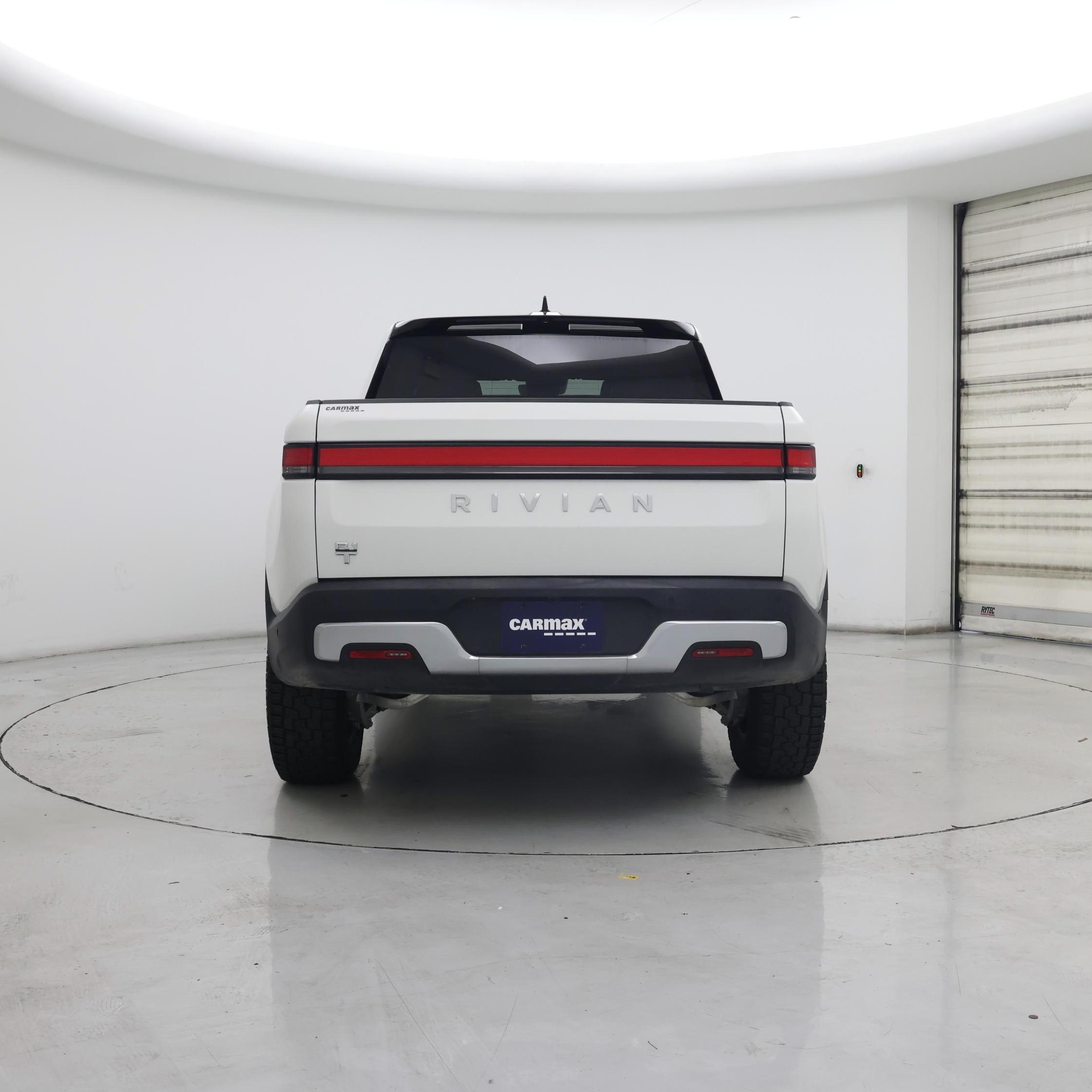 Thumbnail: 2024 Rivian R1T - 6