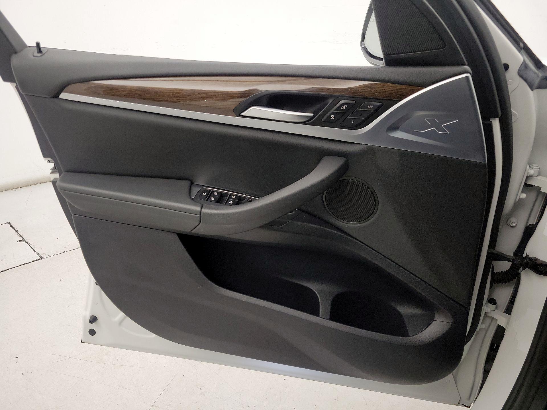 Thumbnail: 2019 BMW X3 - 12