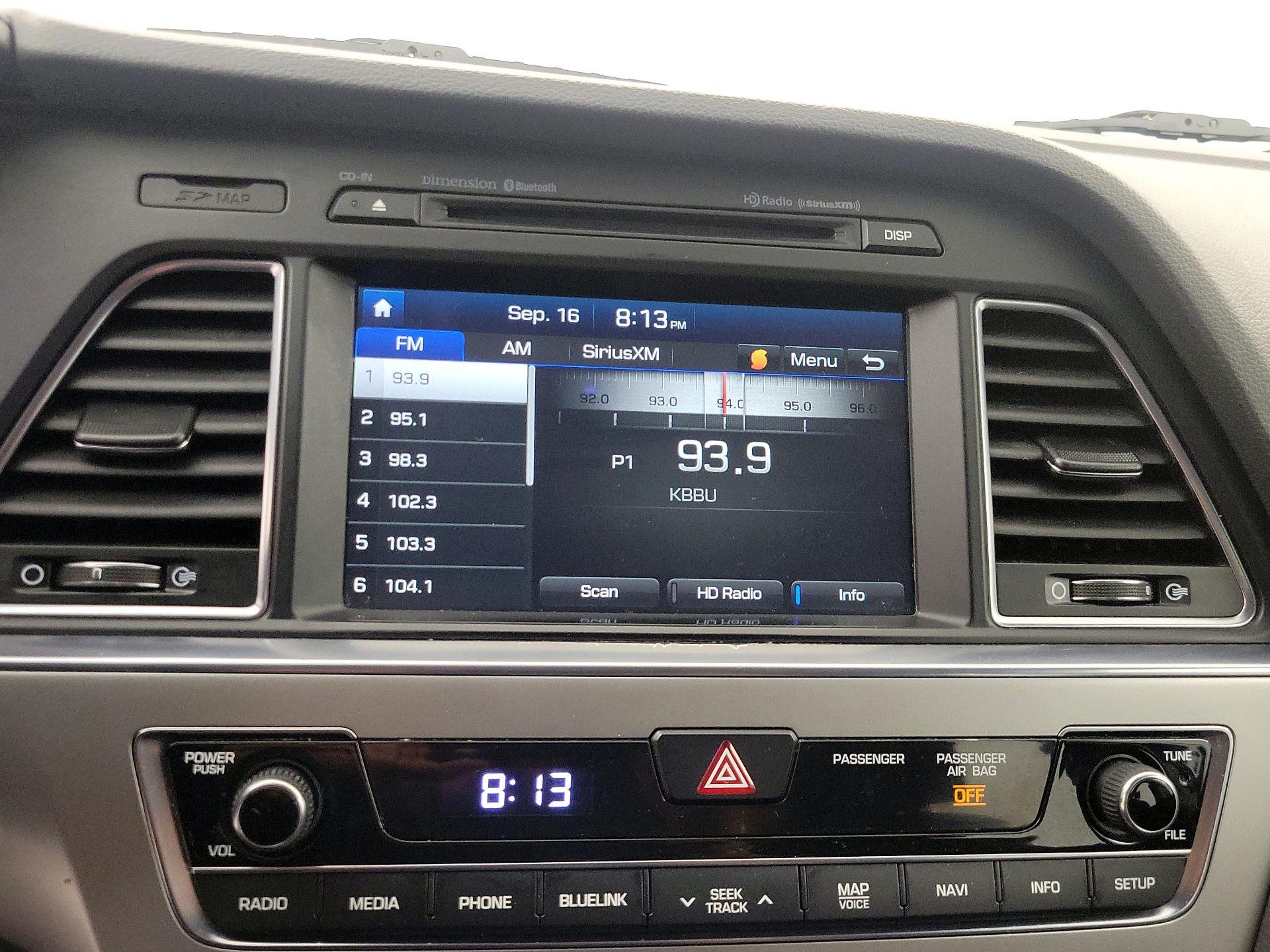 Thumbnail: 2016 Hyundai Sonata - 16