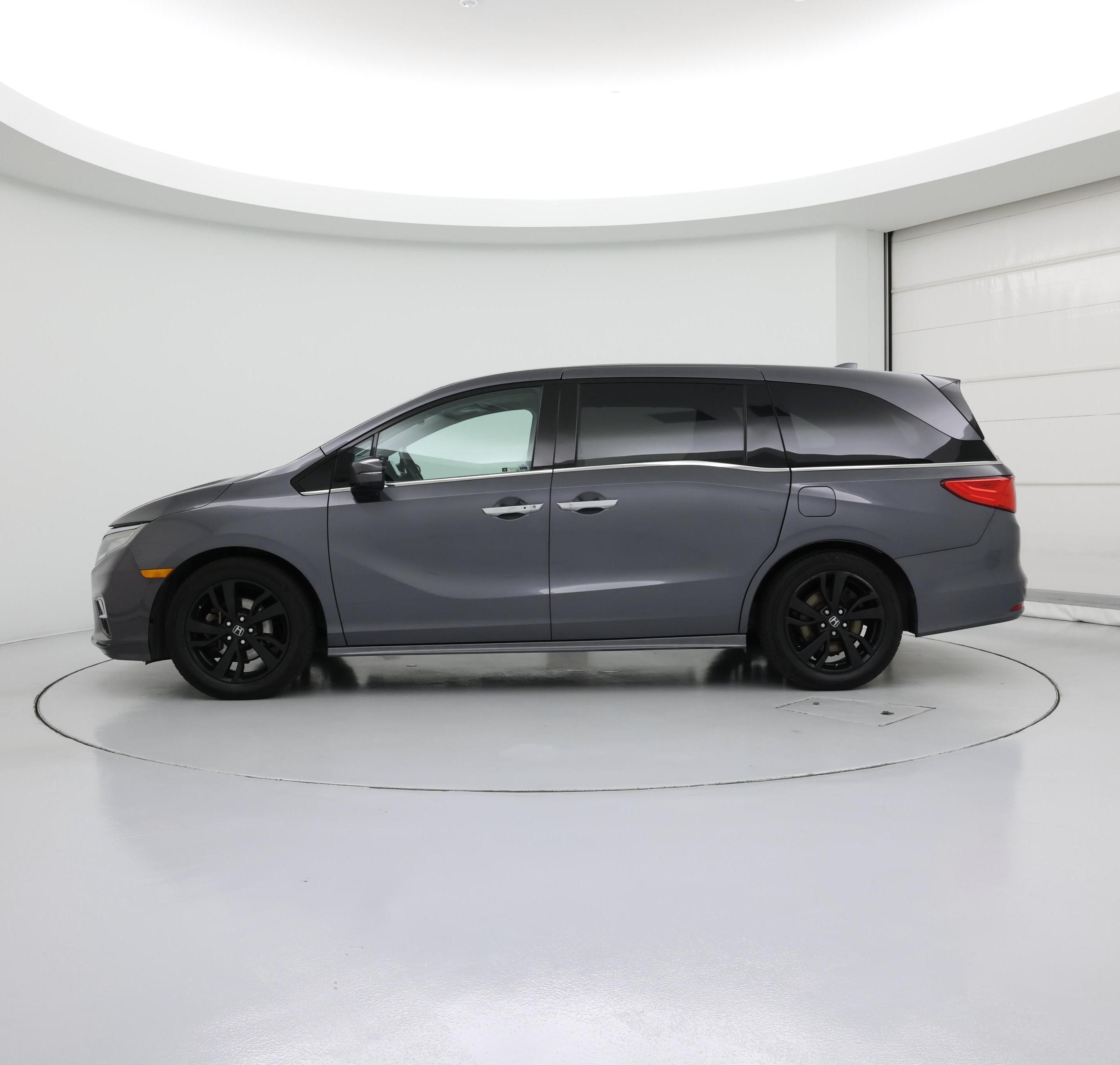 Thumbnail: 2018 Honda Odyssey - 3