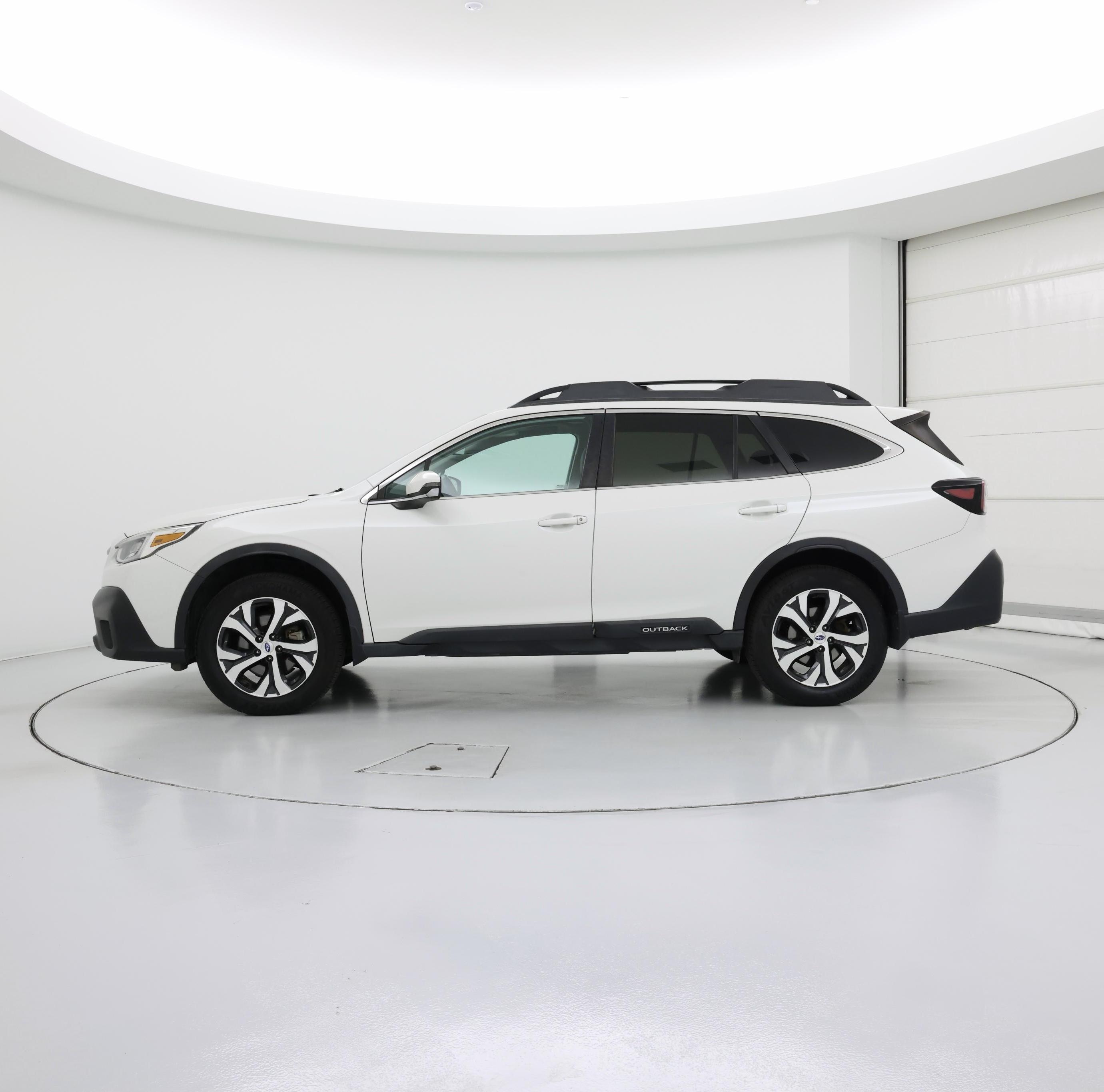 Thumbnail: 2020 Subaru Outback - 3