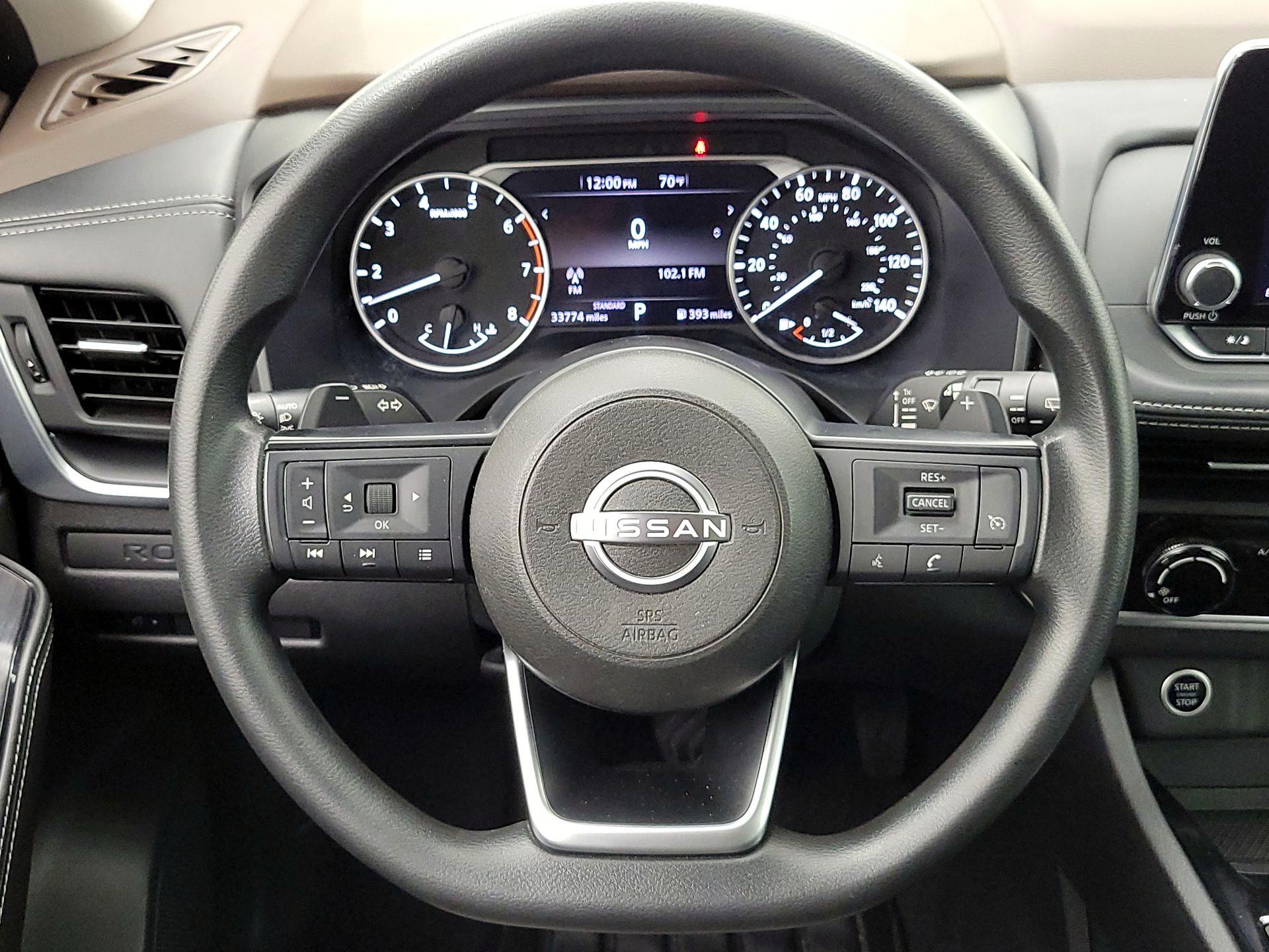 Thumbnail: 2022 Nissan Rogue - 10