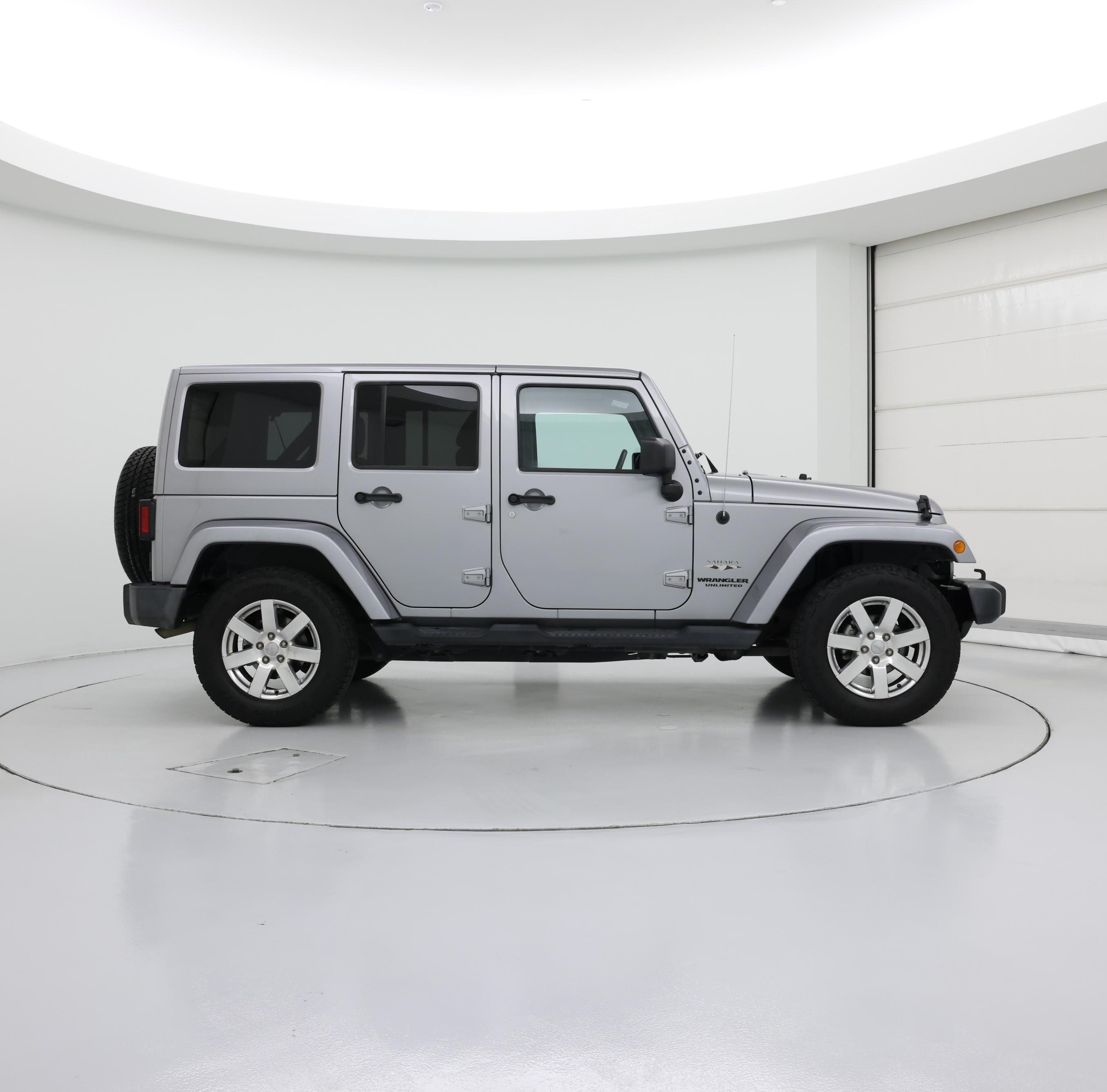 Thumbnail: 2017 Jeep Wrangler - 7