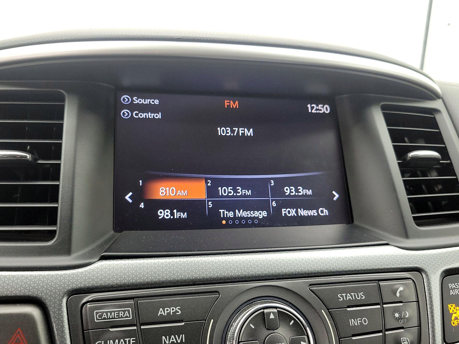 Thumbnail: 2019 Nissan Pathfinder - 16