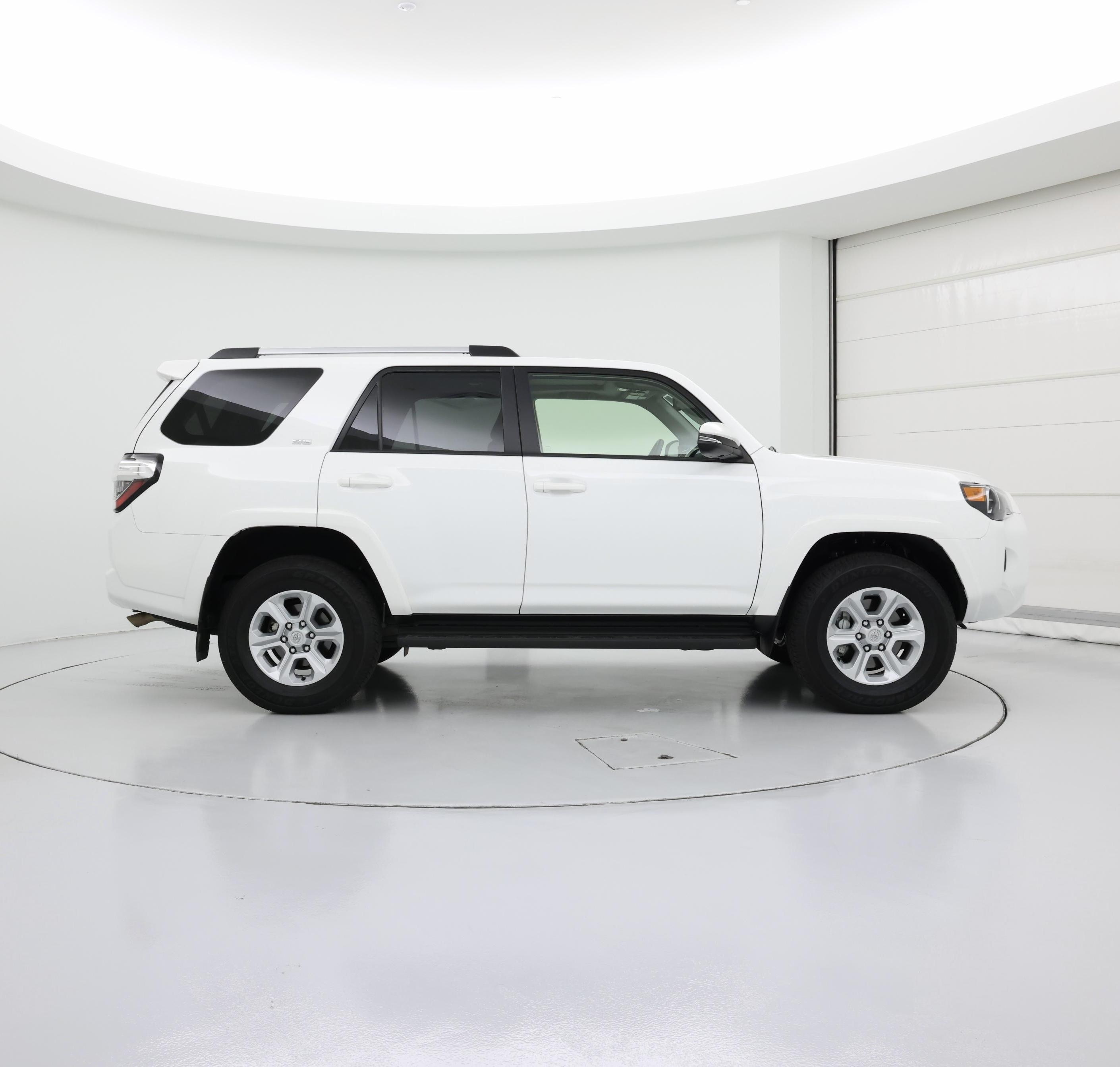 Thumbnail: 2023 Toyota 4Runner - 7