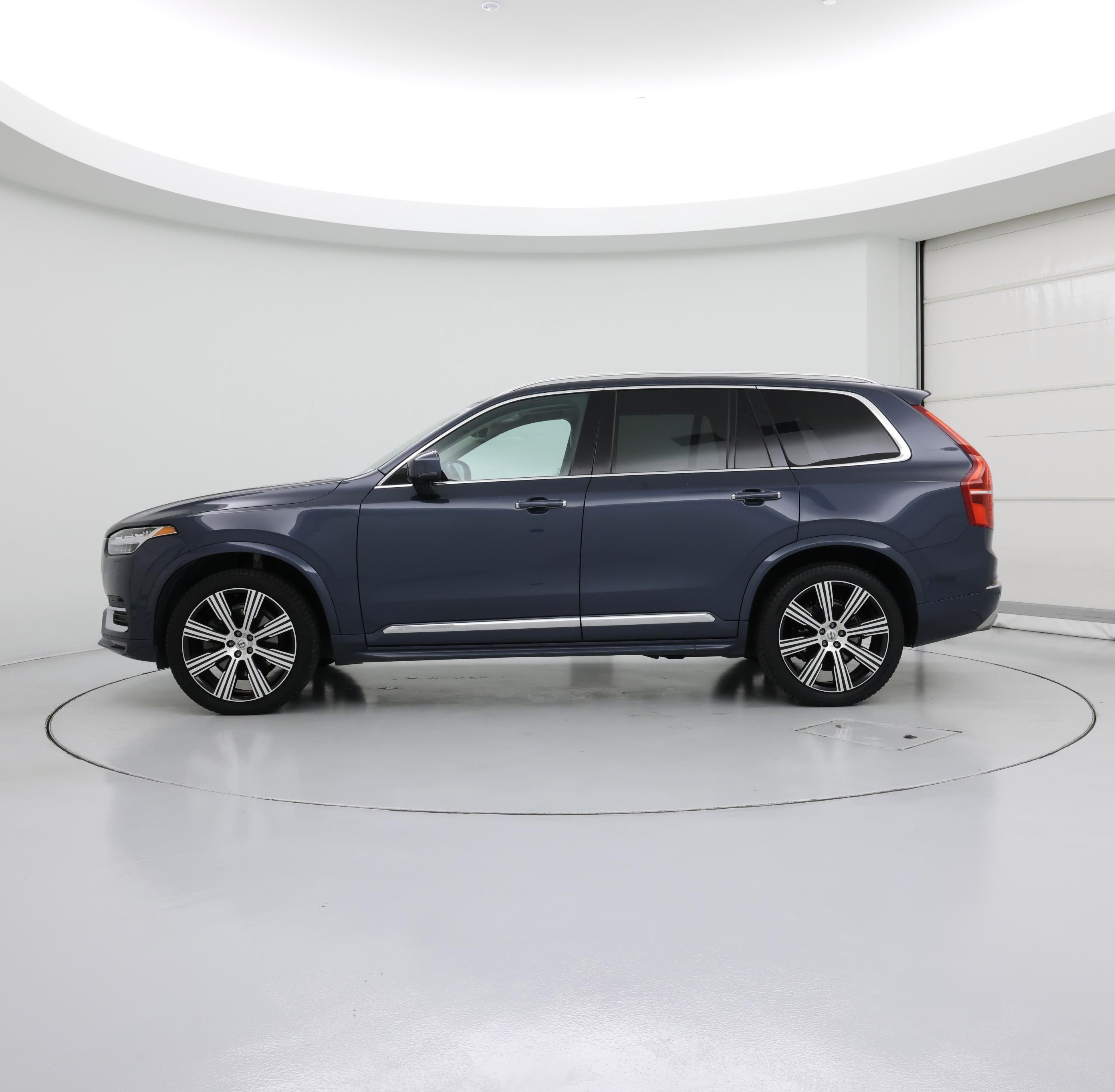 Thumbnail: 2020 Volvo XC90 - 3