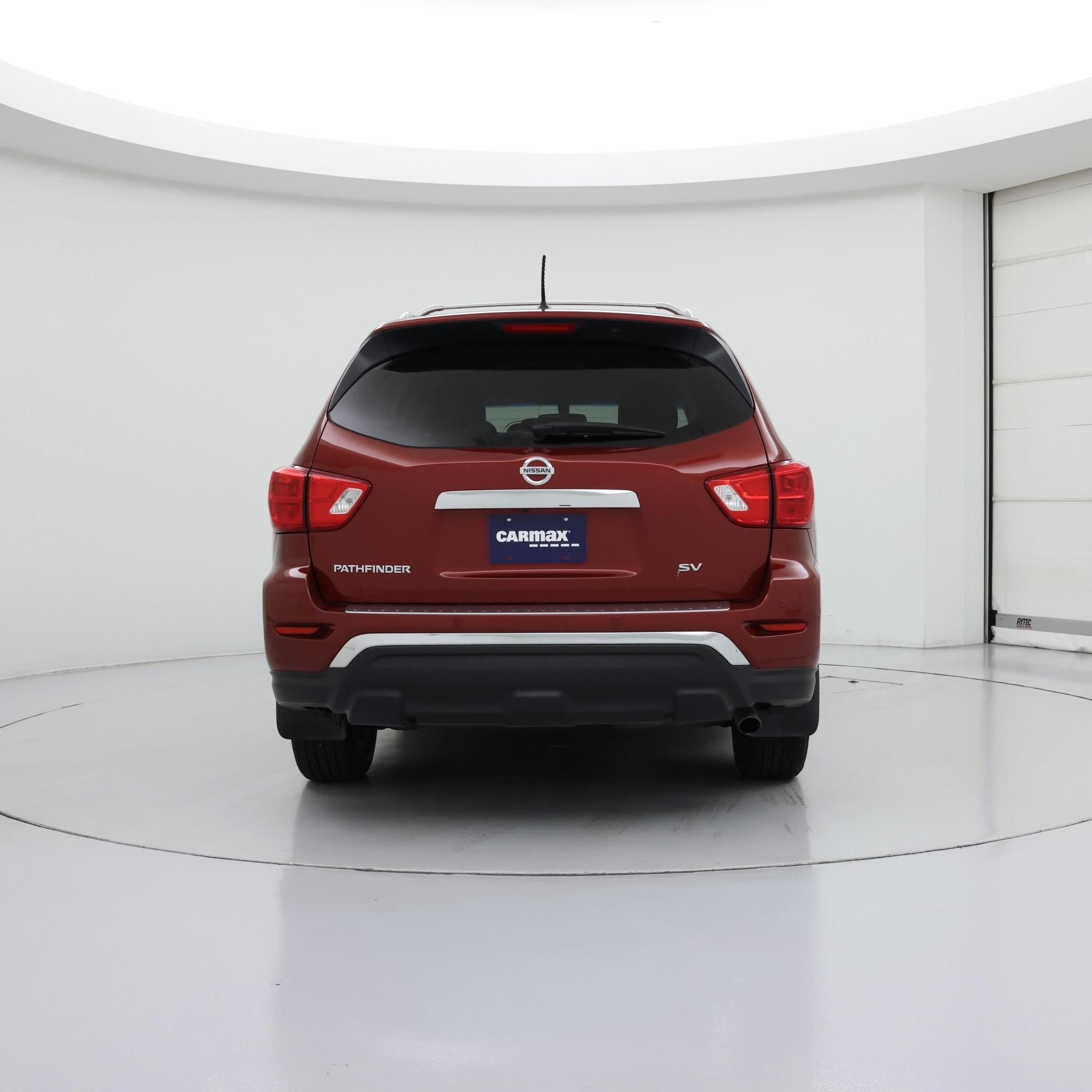 Thumbnail: 2017 Nissan Pathfinder - 8