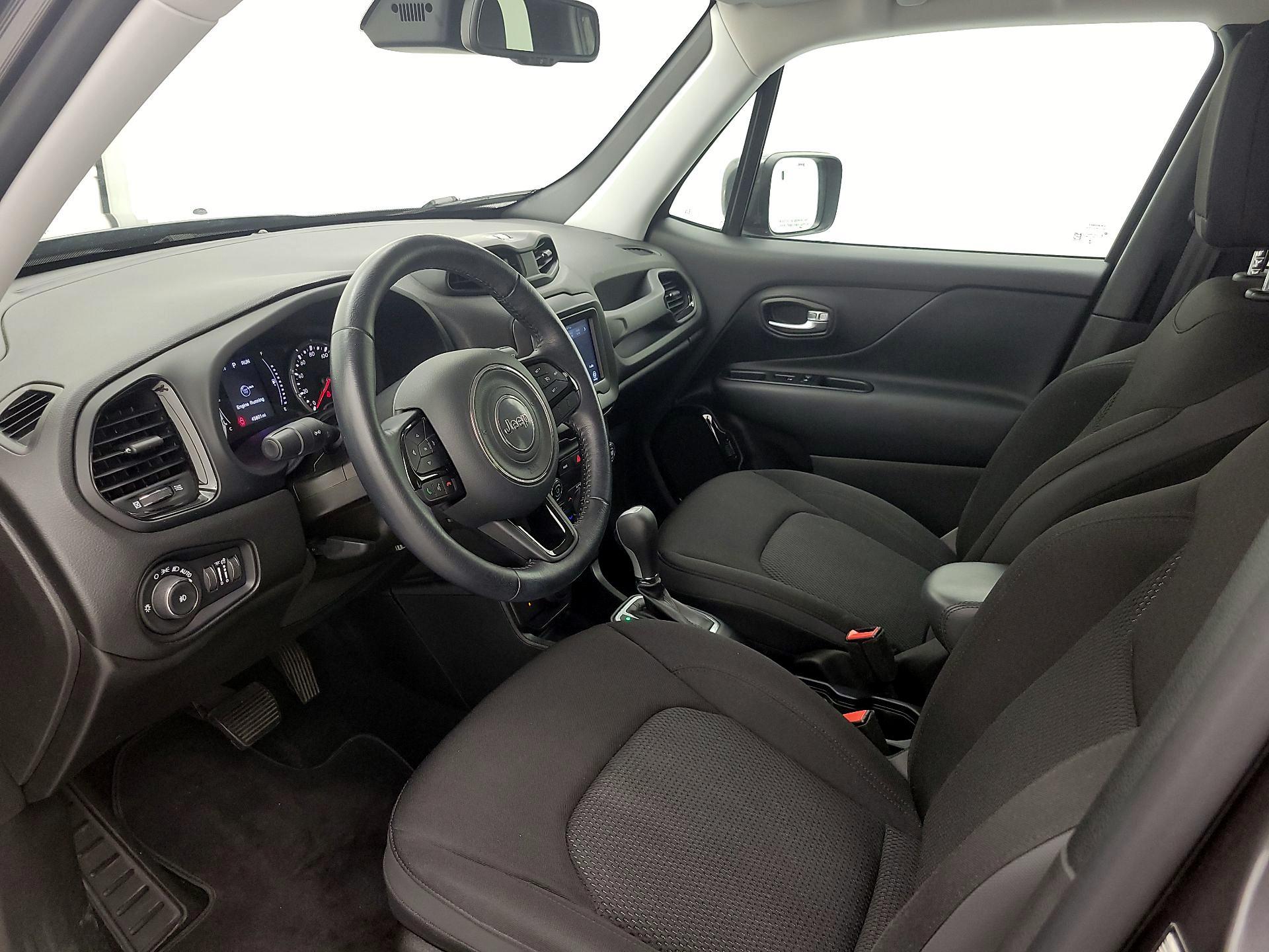Thumbnail: 2020 Jeep Renegade - 11