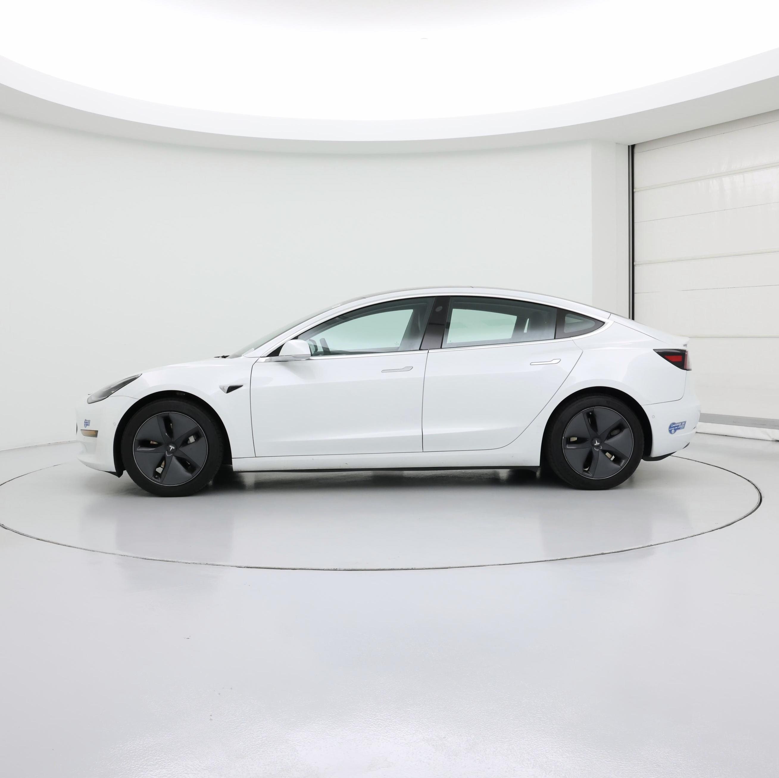 Thumbnail: 2020 Tesla Model 3 - 3