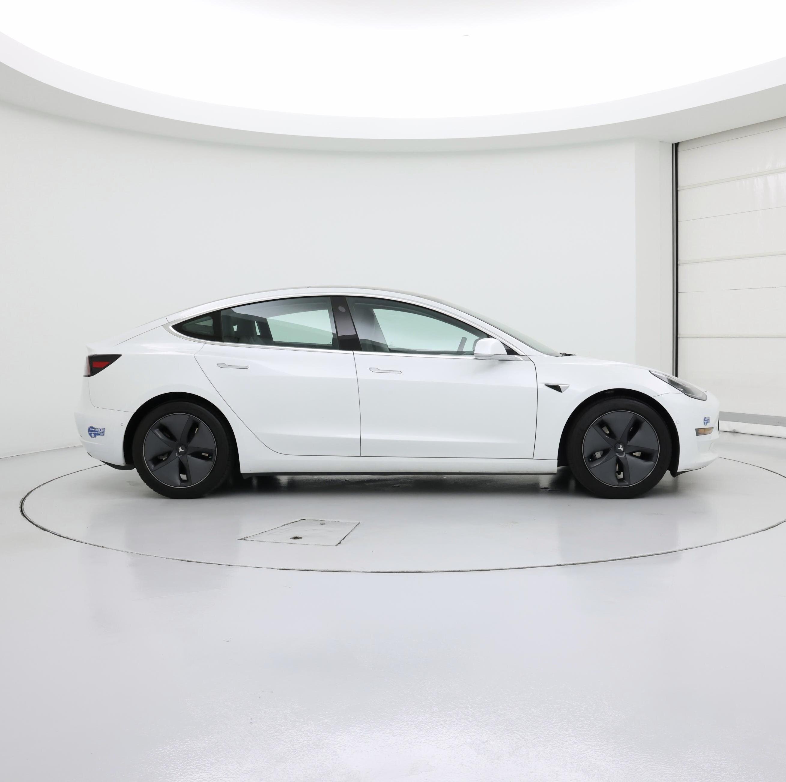 Thumbnail: 2020 Tesla Model 3 - 7
