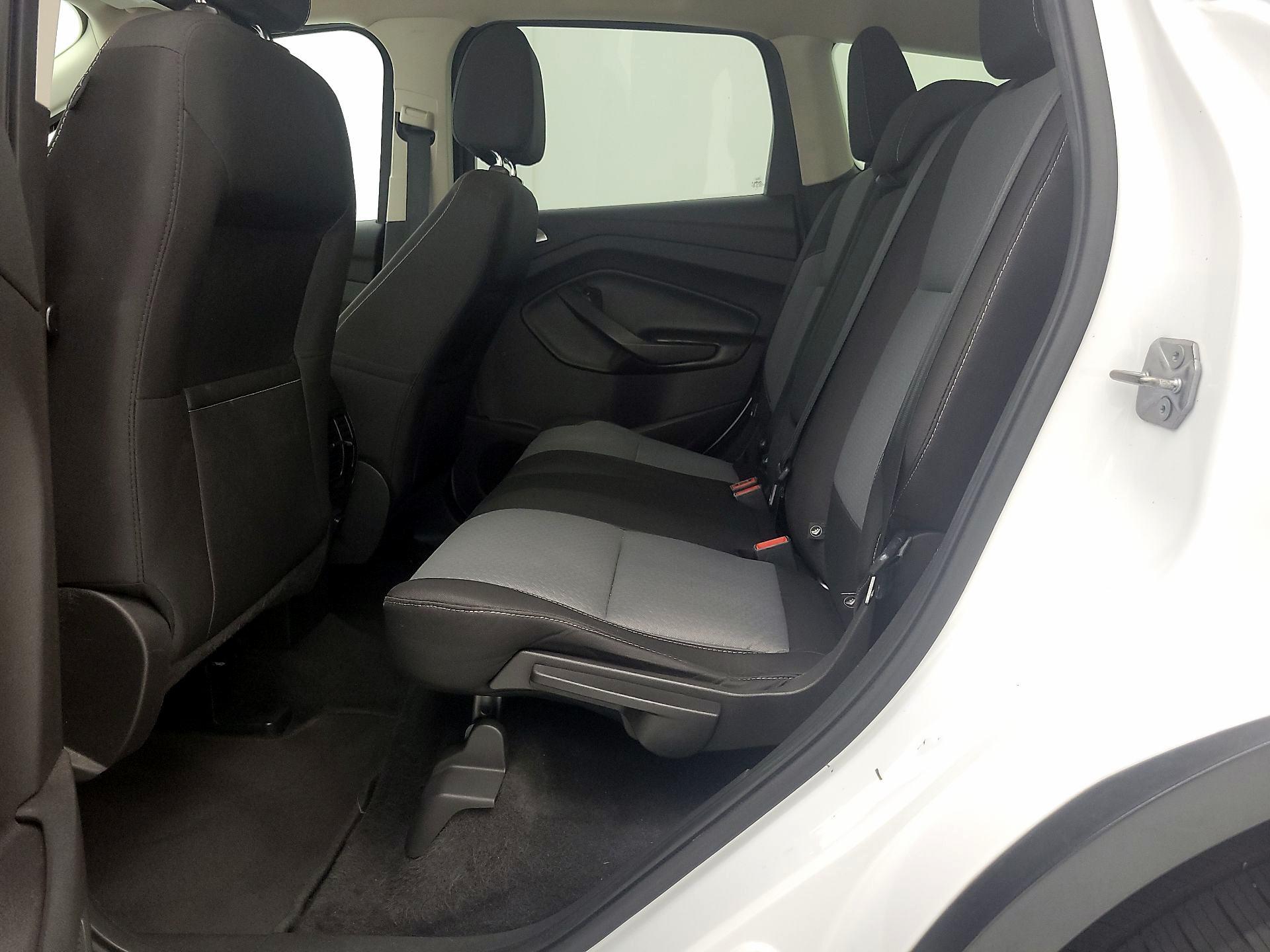 Thumbnail: 2017 Ford Escape - 19