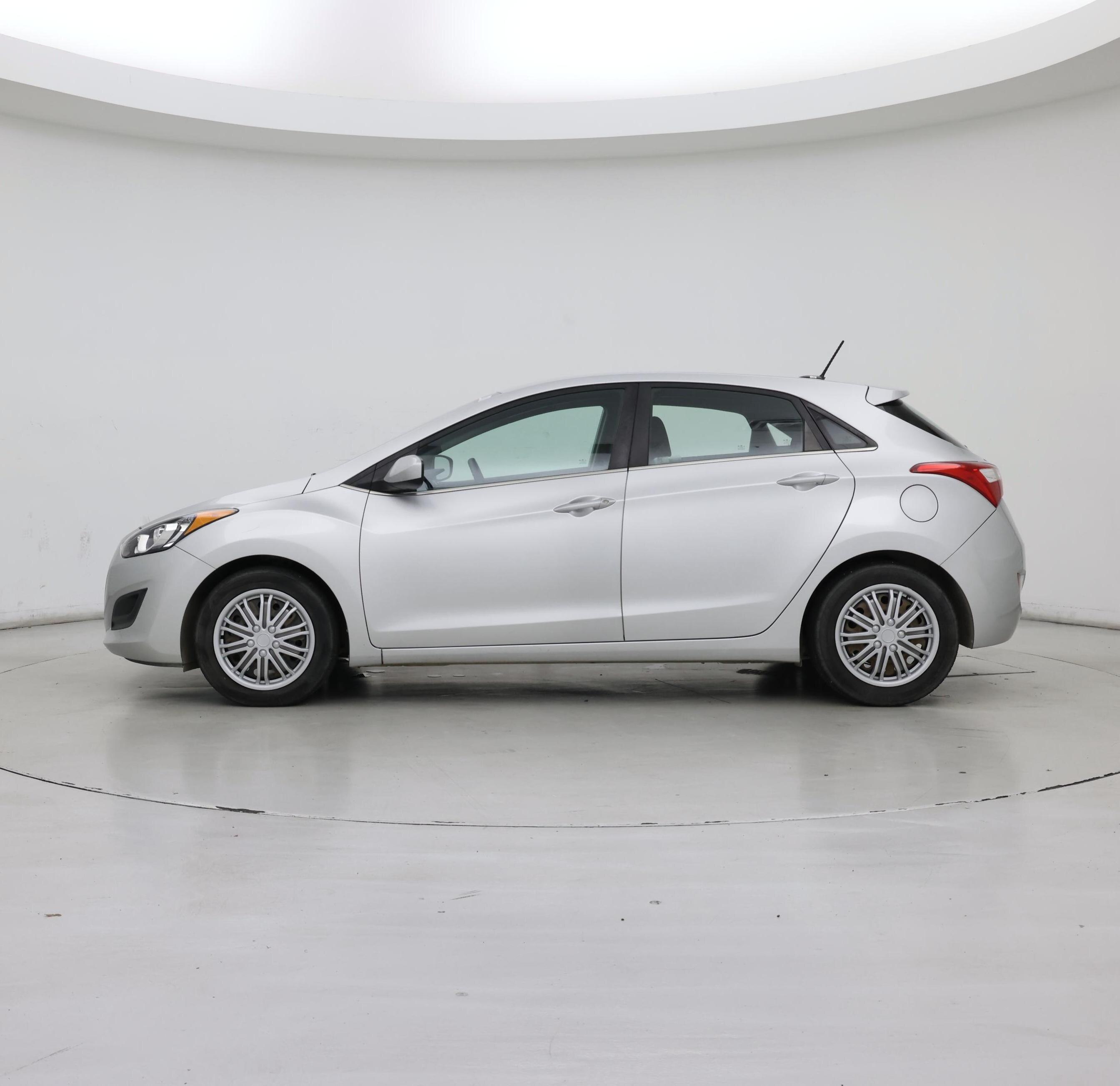 Thumbnail: 2016 Hyundai Elantra - 3