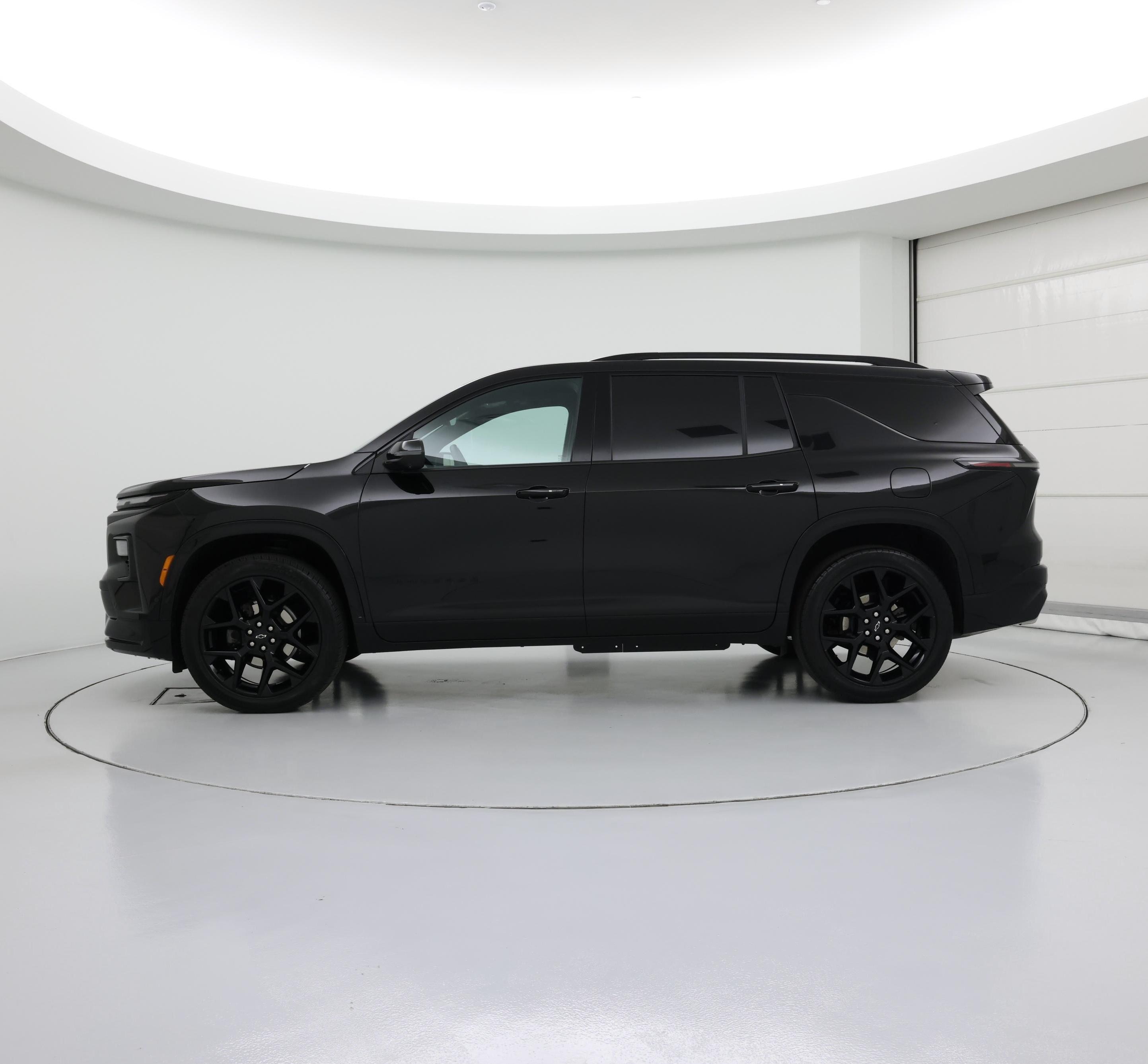 Thumbnail: 2024 Chevrolet Traverse - 3