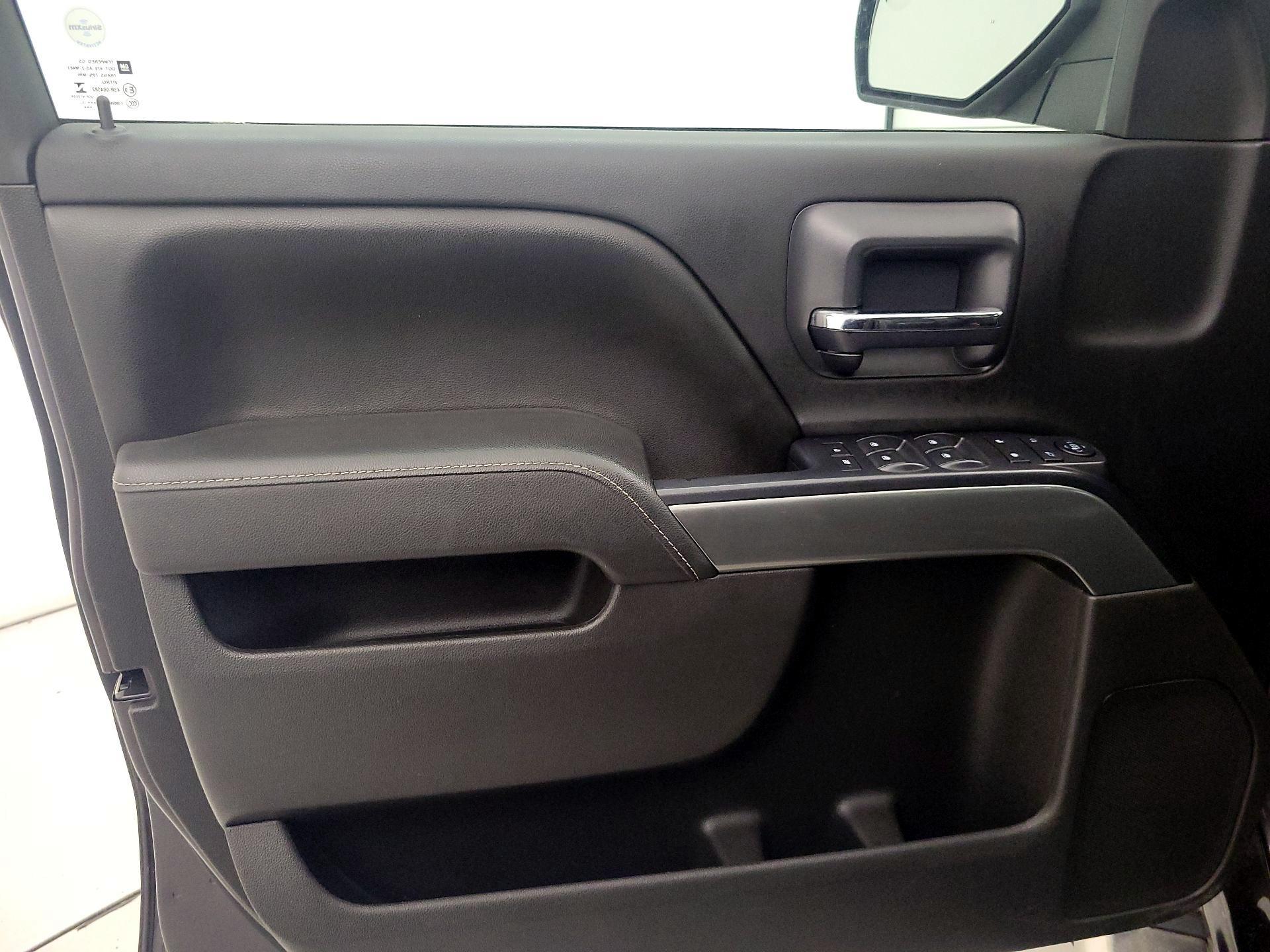 Thumbnail: 2015 Chevrolet Silverado 1500 - 12