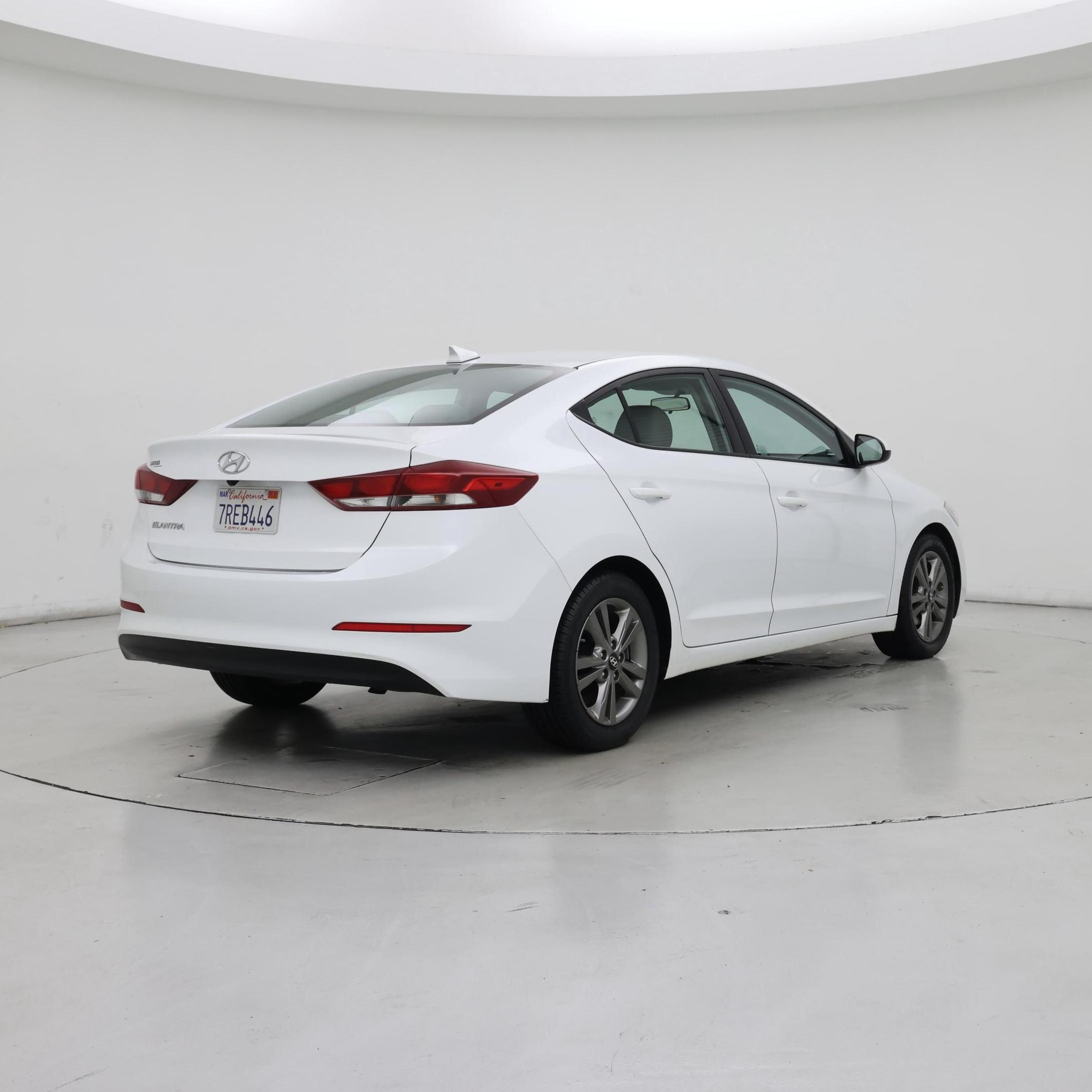 Thumbnail: 2017 Hyundai Elantra - 8