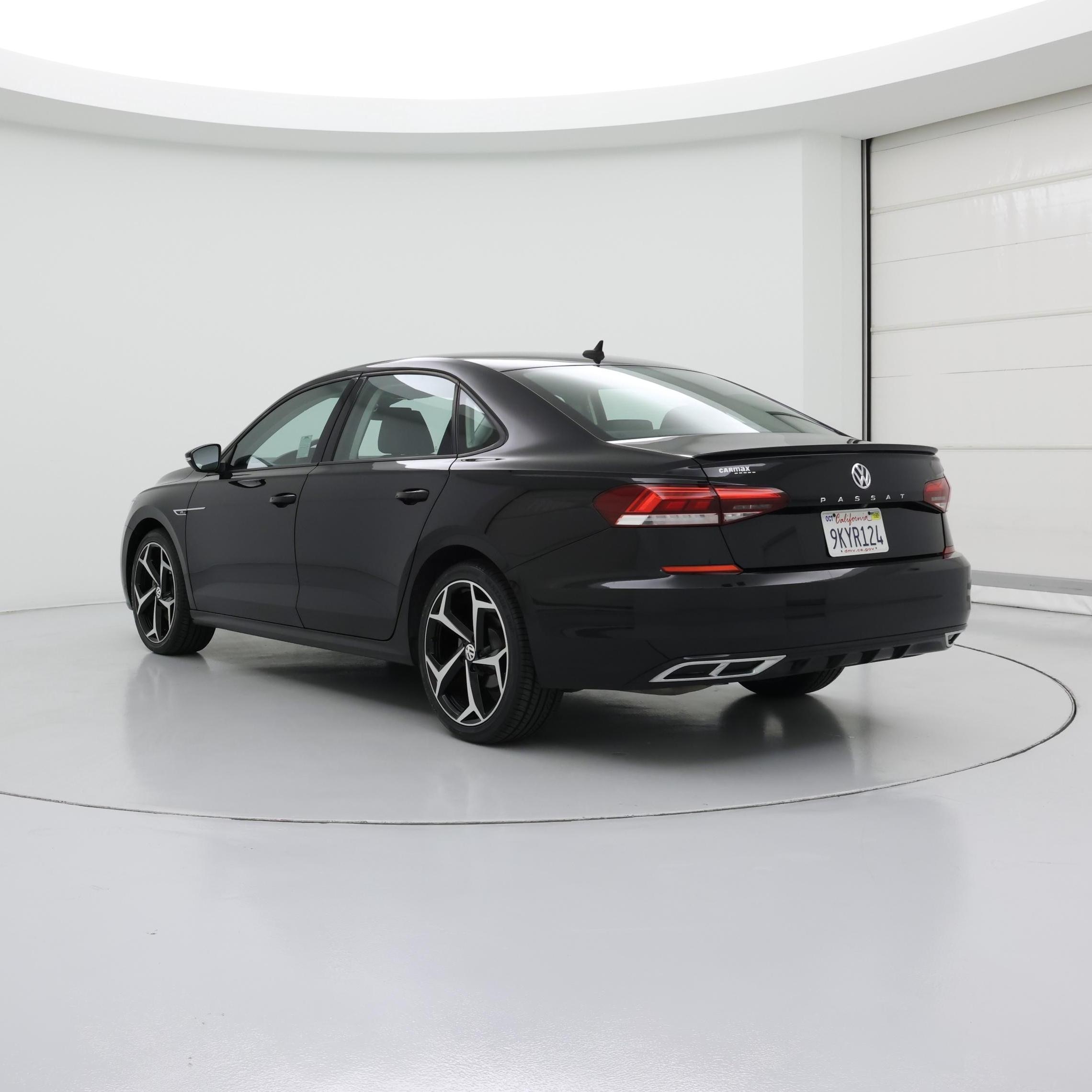 Thumbnail: 2020 Volkswagen Passat - 2