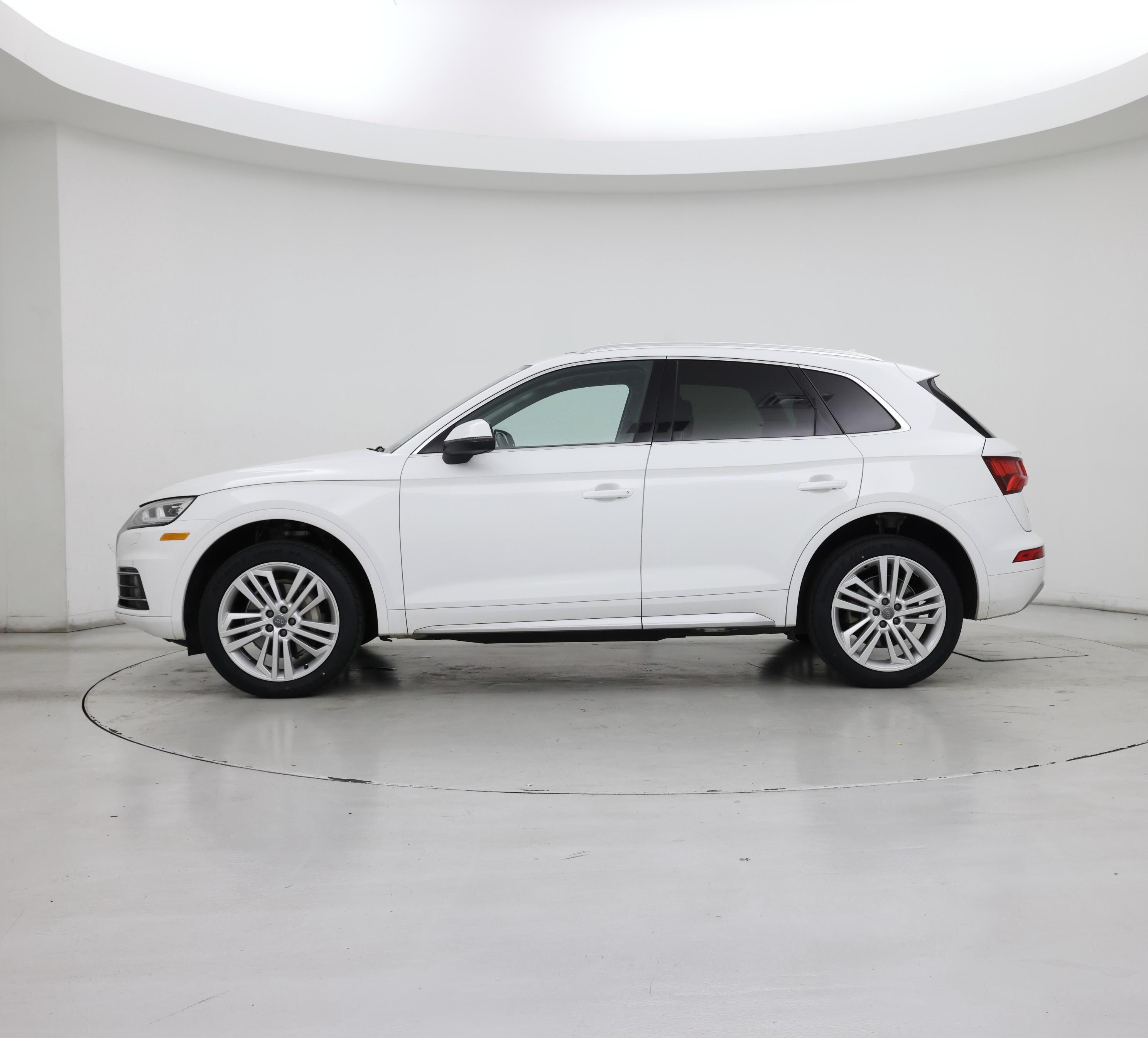 Thumbnail: 2018 Audi Q5 - 3