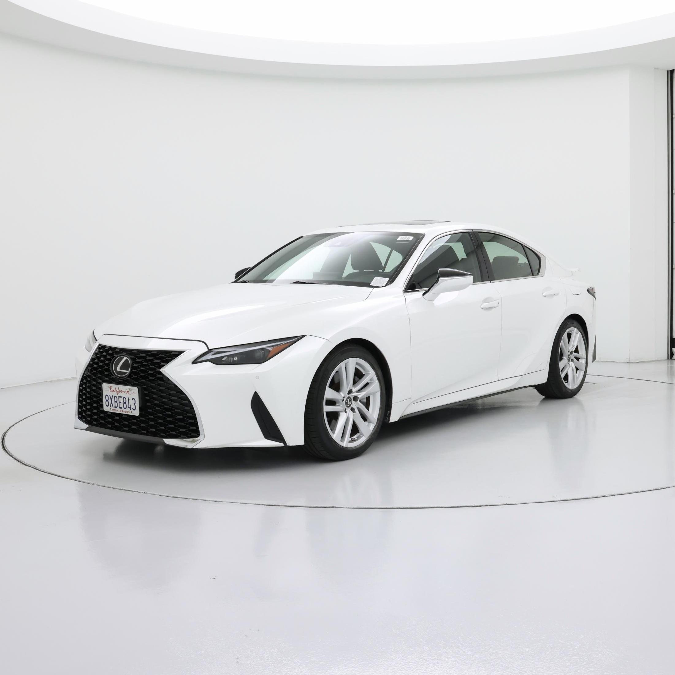 Thumbnail: 2021 Lexus IS - 4