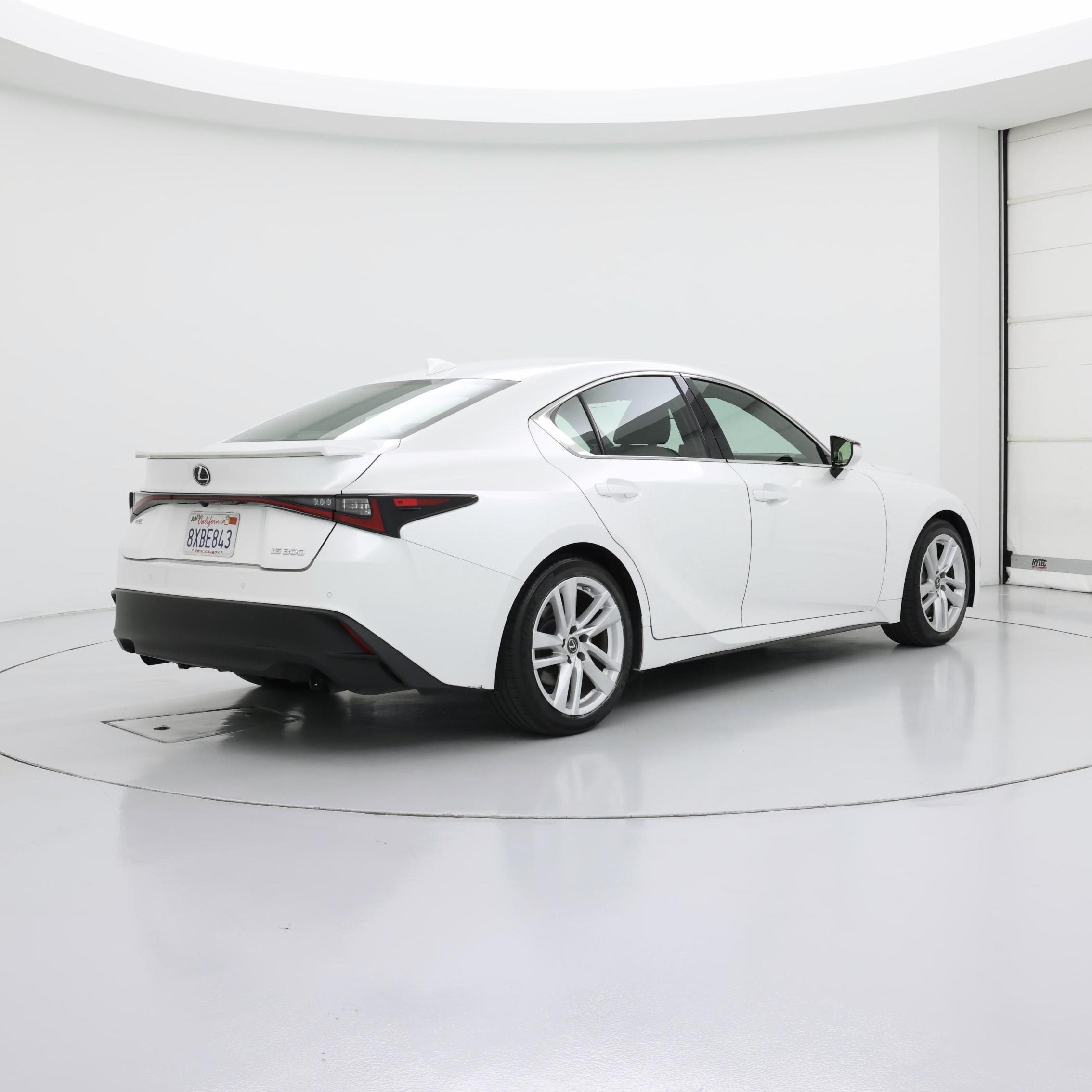 Thumbnail: 2021 Lexus IS - 8